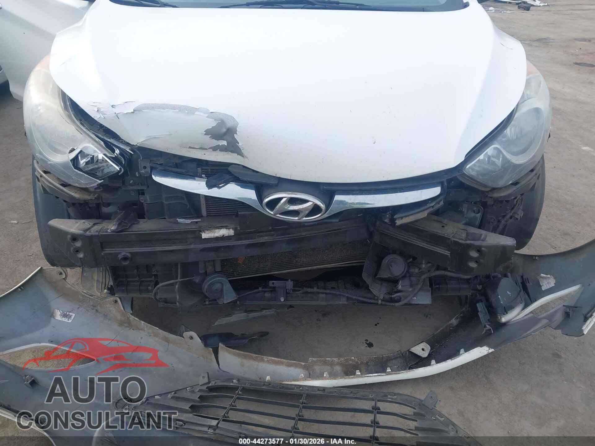 HYUNDAI ELANTRA 2013 - 5NPDH4AE1DH390093