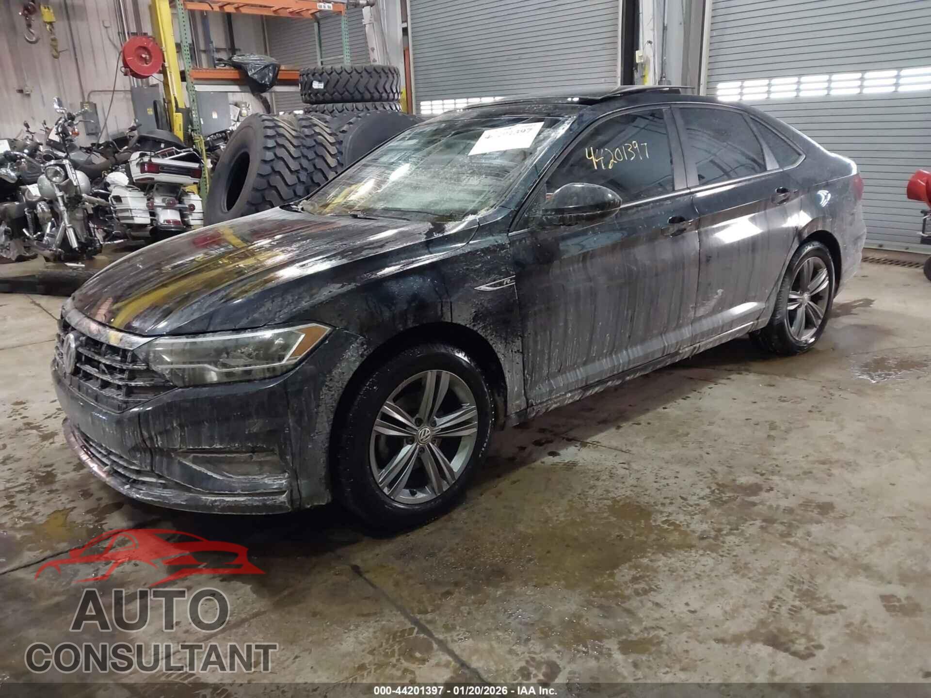 VOLKSWAGEN JETTA 2019 - 3VWC57BU1KM116196