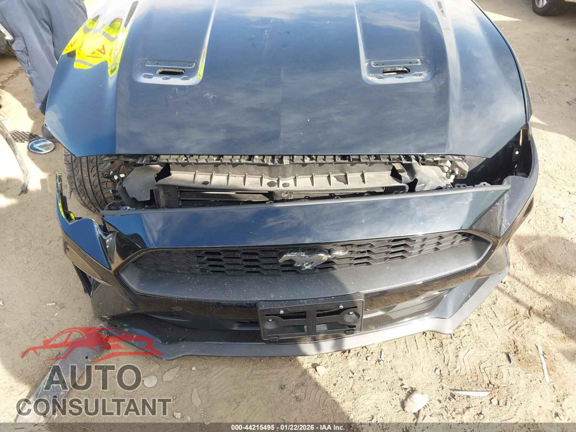 FORD MUSTANG 2020 - 1FATP8UH9L5136583
