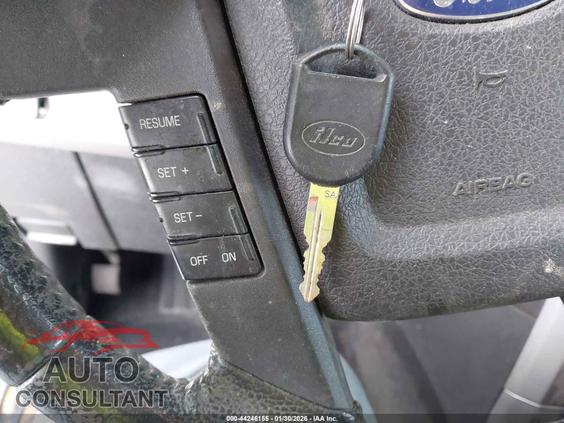FORD F-150 2010 - 1FTFX1CV7AKC19613