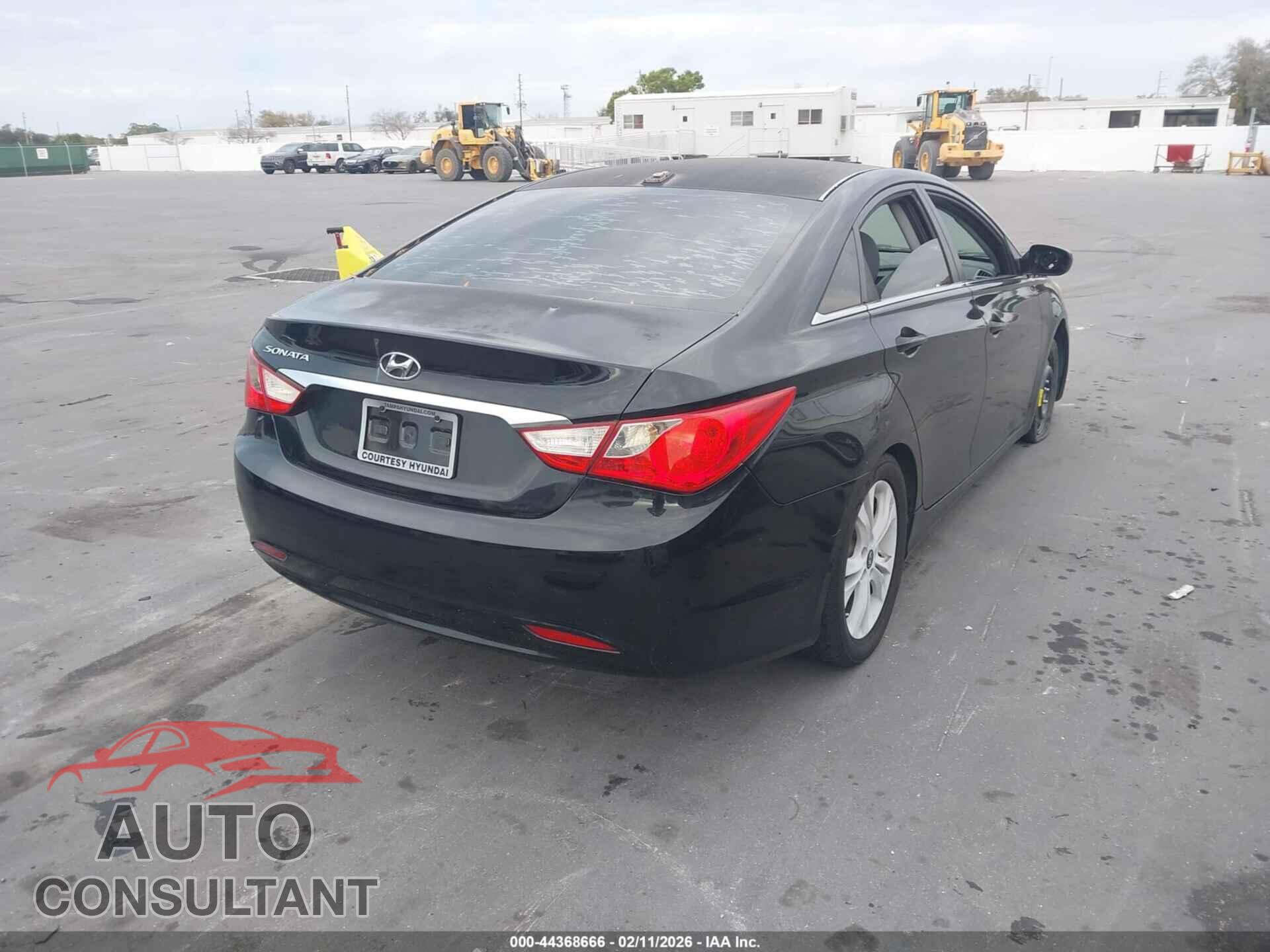 HYUNDAI SONATA 2013 - 5NPEB4AC4DH710902