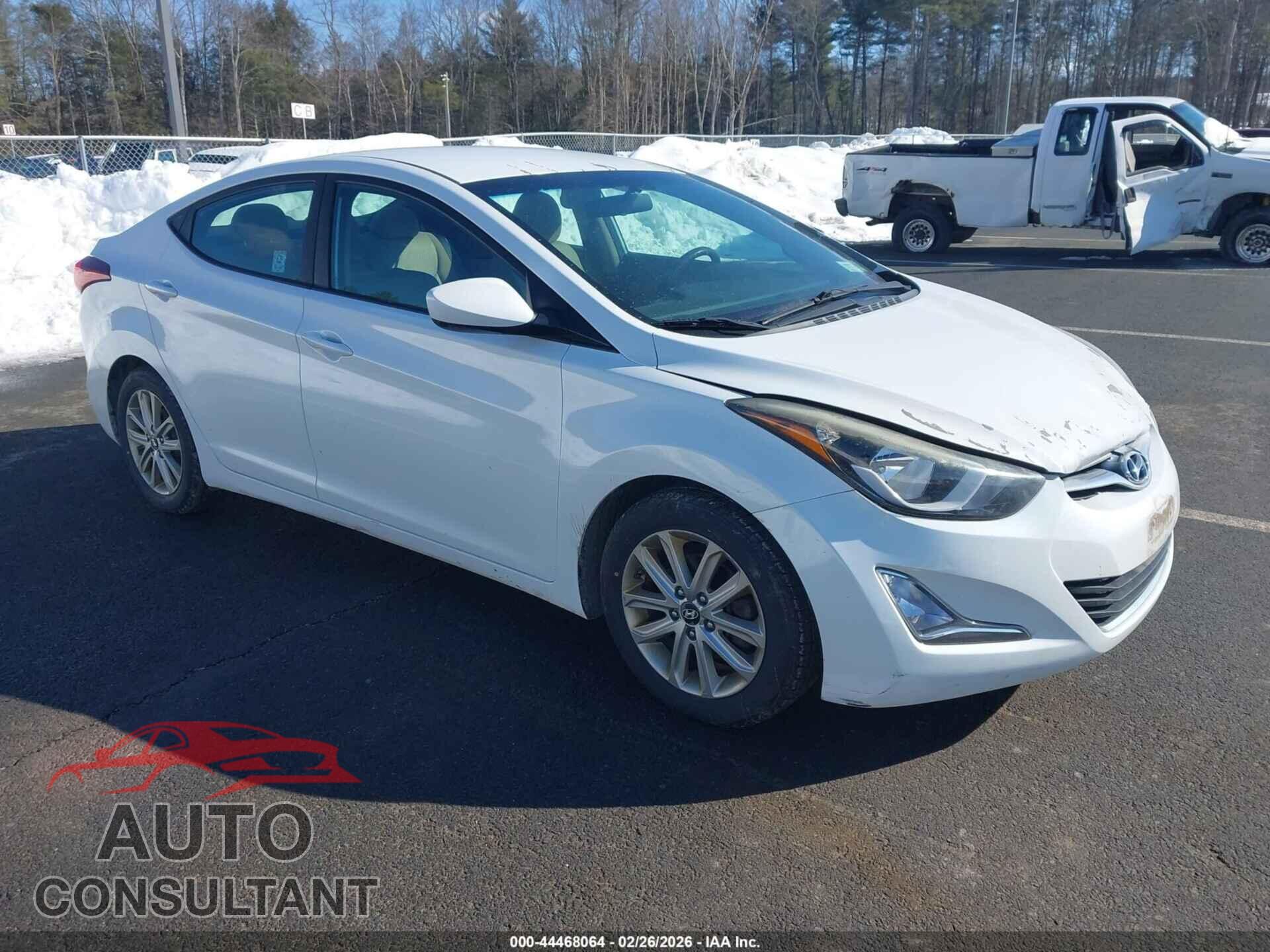 HYUNDAI ELANTRA 2015 - 5NPDH4AE4FH586340
