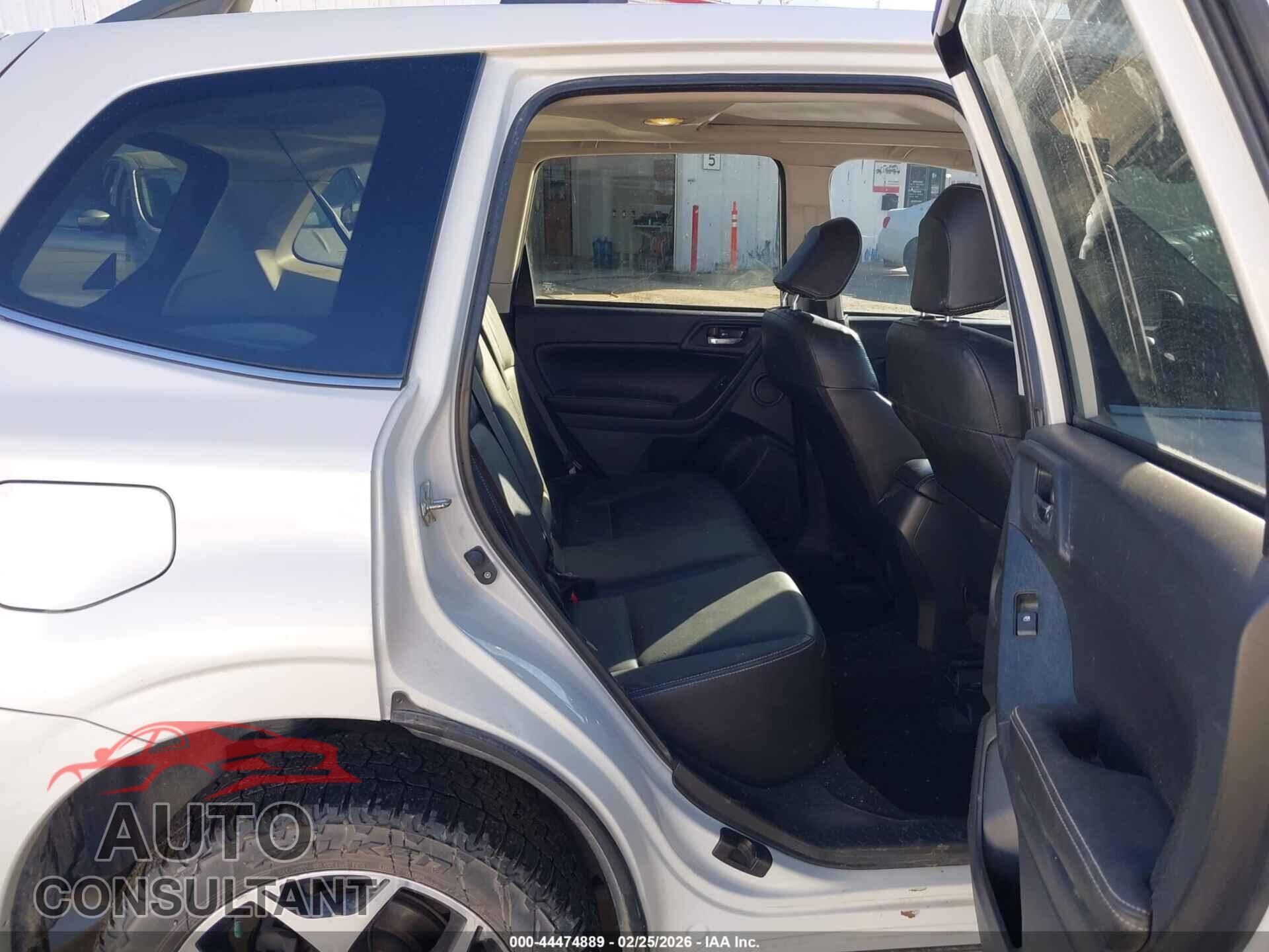 SUBARU FORESTER 2015 - JF2SJGWCXFH435426