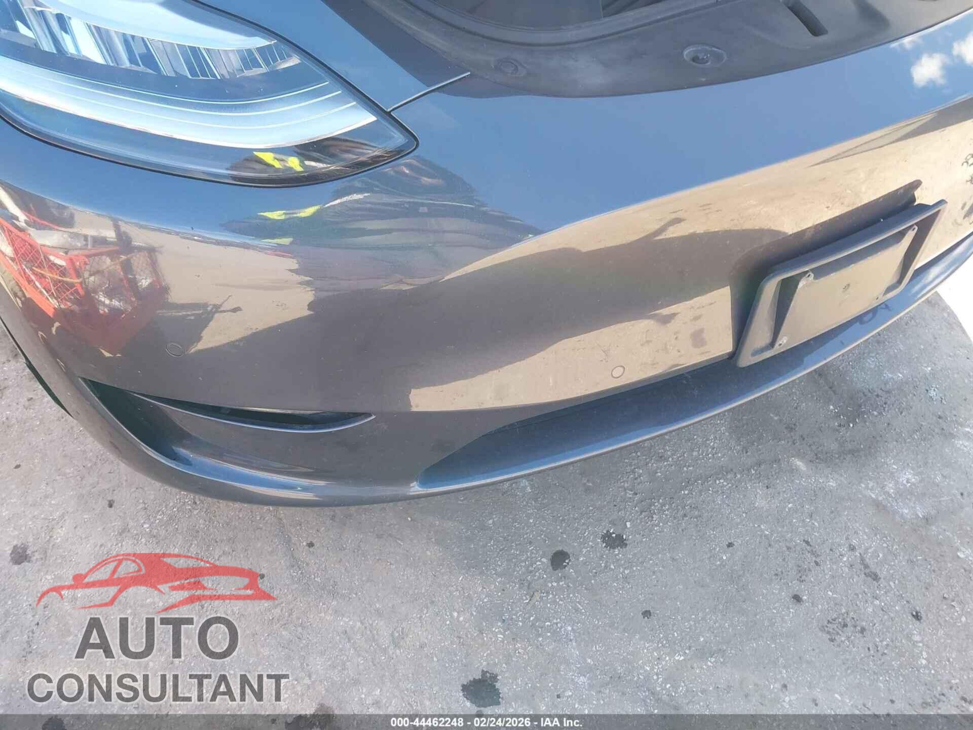 TESLA MODEL Y 2022 - 7SAYGDEE7NF363949