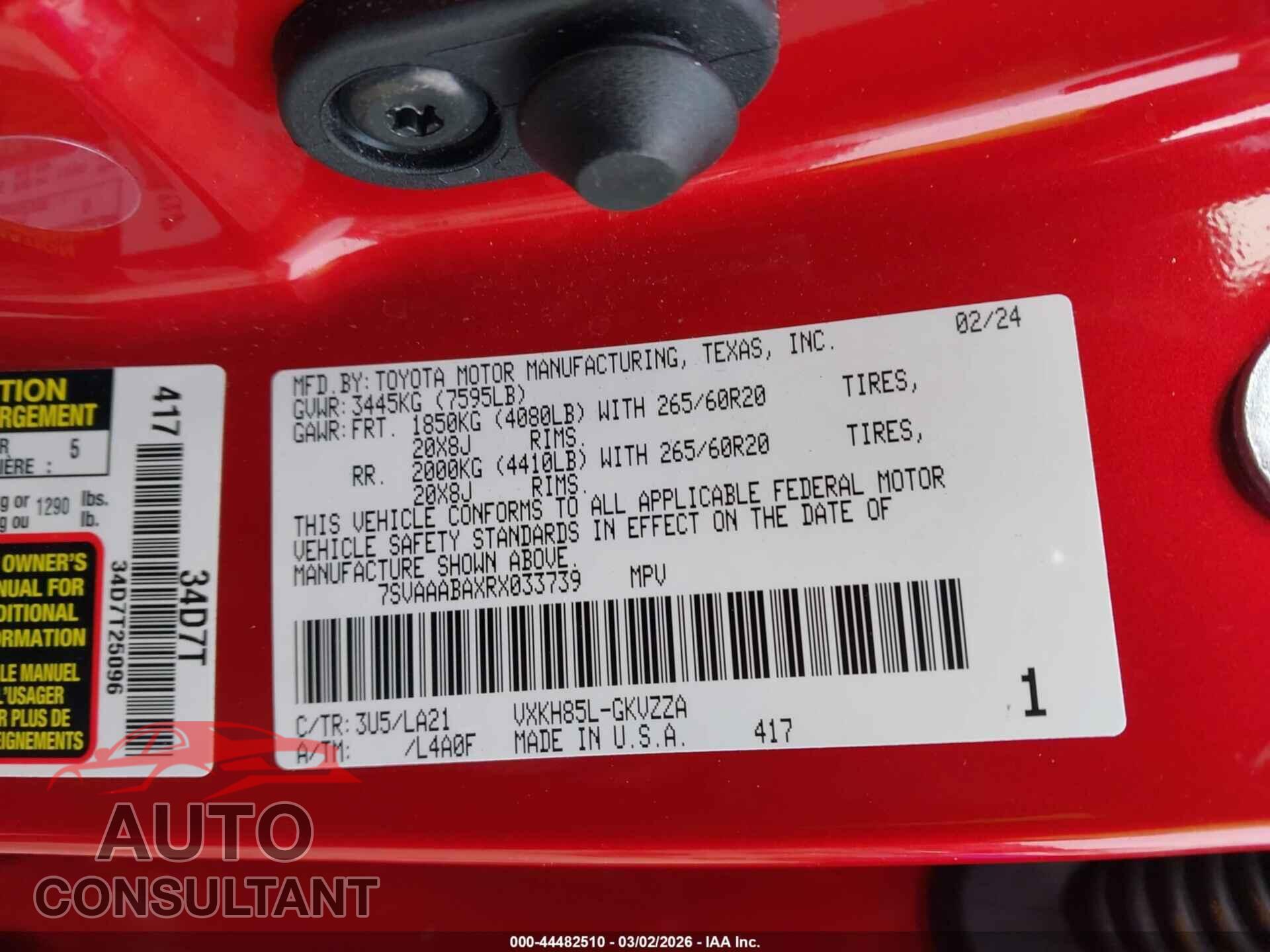 TOYOTA SEQUOIA 2024 - 7SVAAABAXRX033739