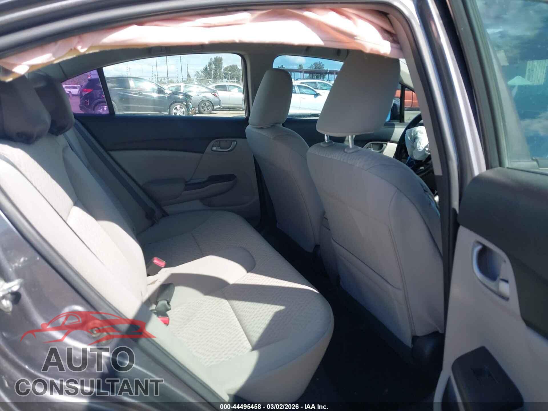 HONDA CIVIC 2015 - 2HGFB2F55FH522745