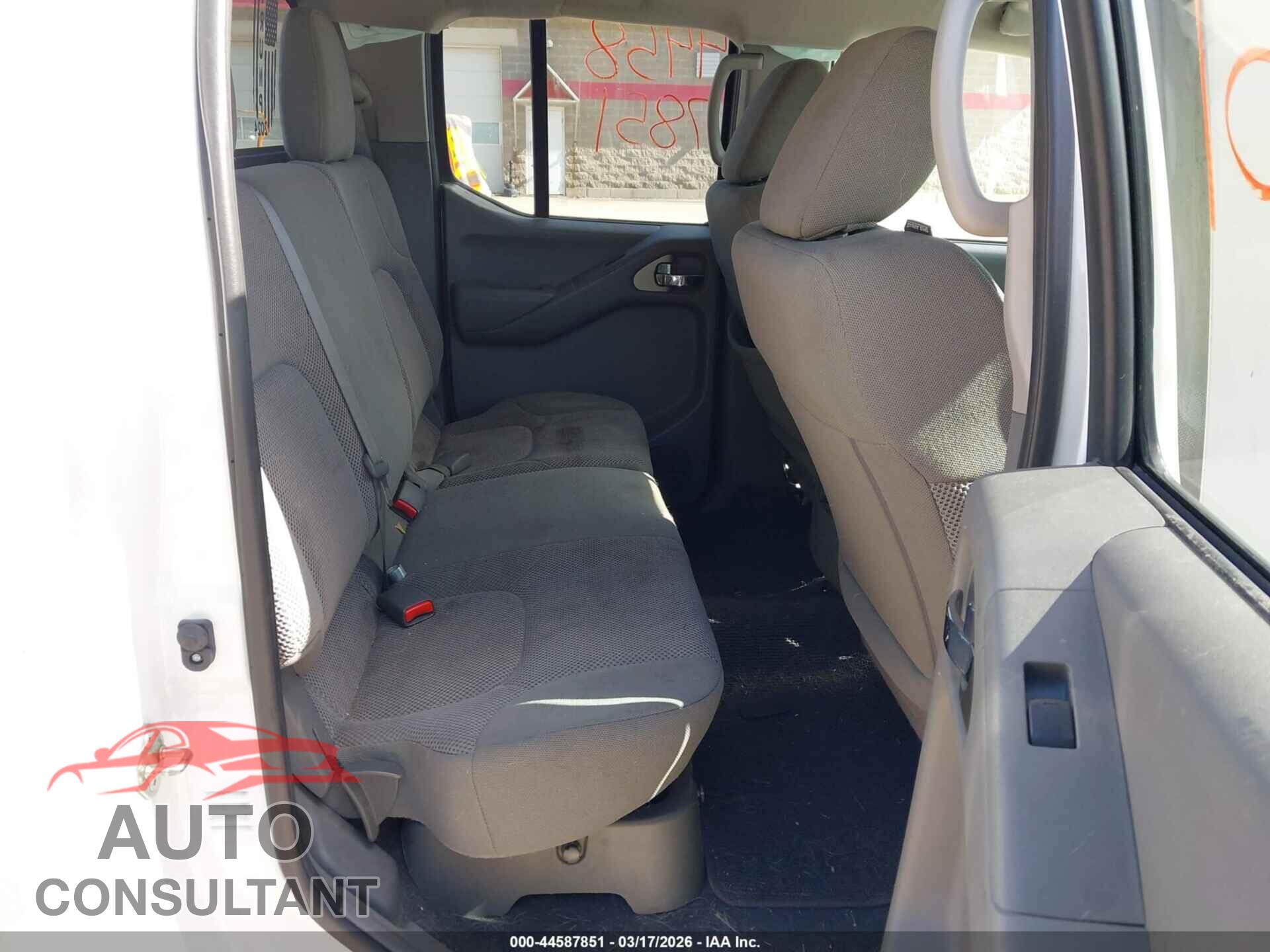 NISSAN FRONTIER 2019 - 1N6AD0EV8KN786016