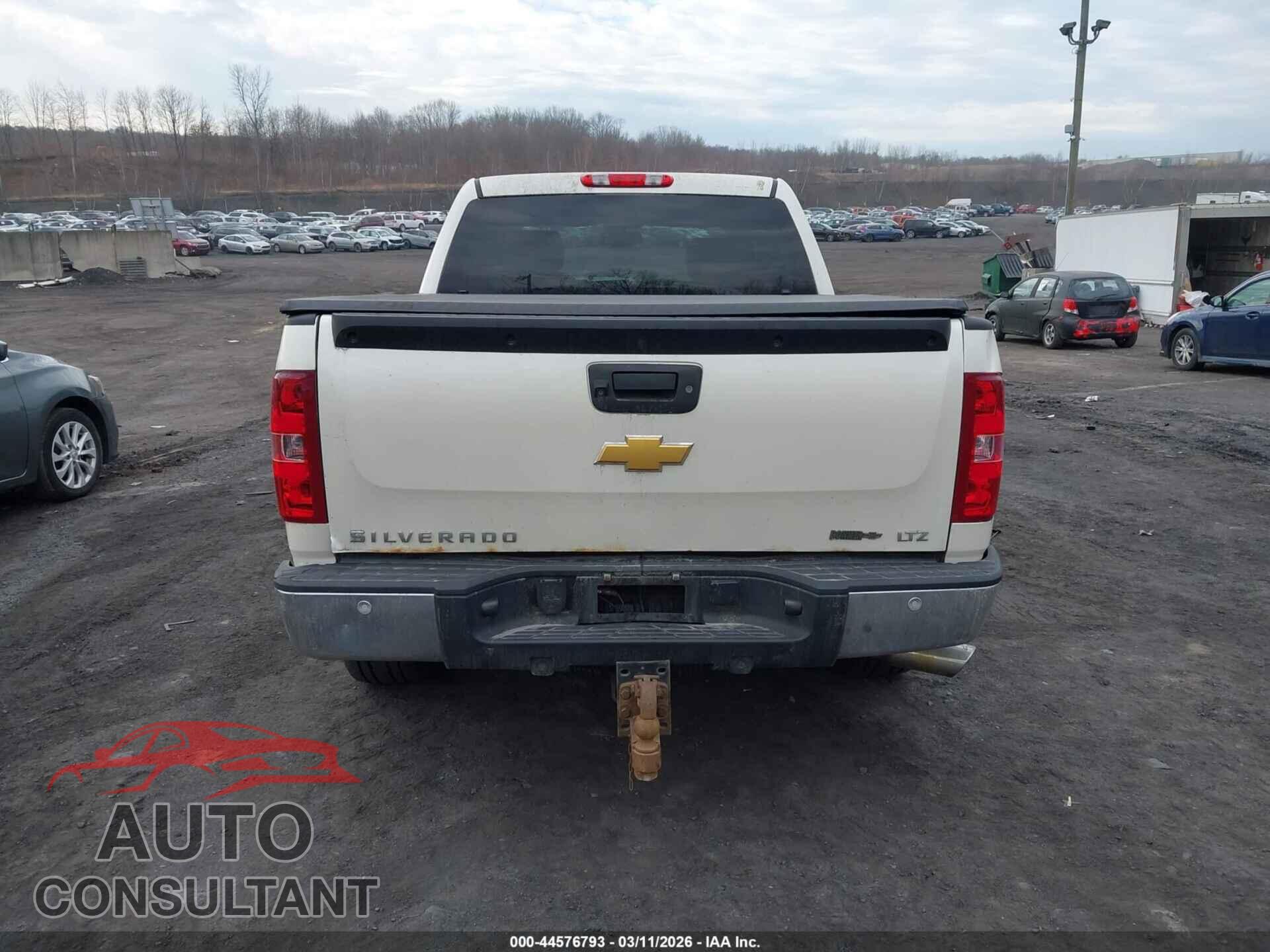 CHEVROLET SILVERADO 1500 2013 - 3GCPKTE73DG105116