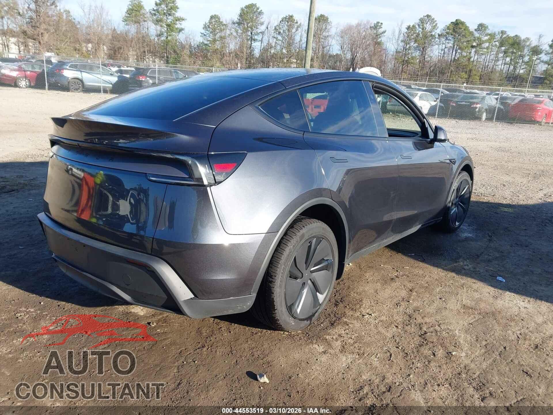 TESLA MODEL Y 2026 - 7SAYGDED7TA583478