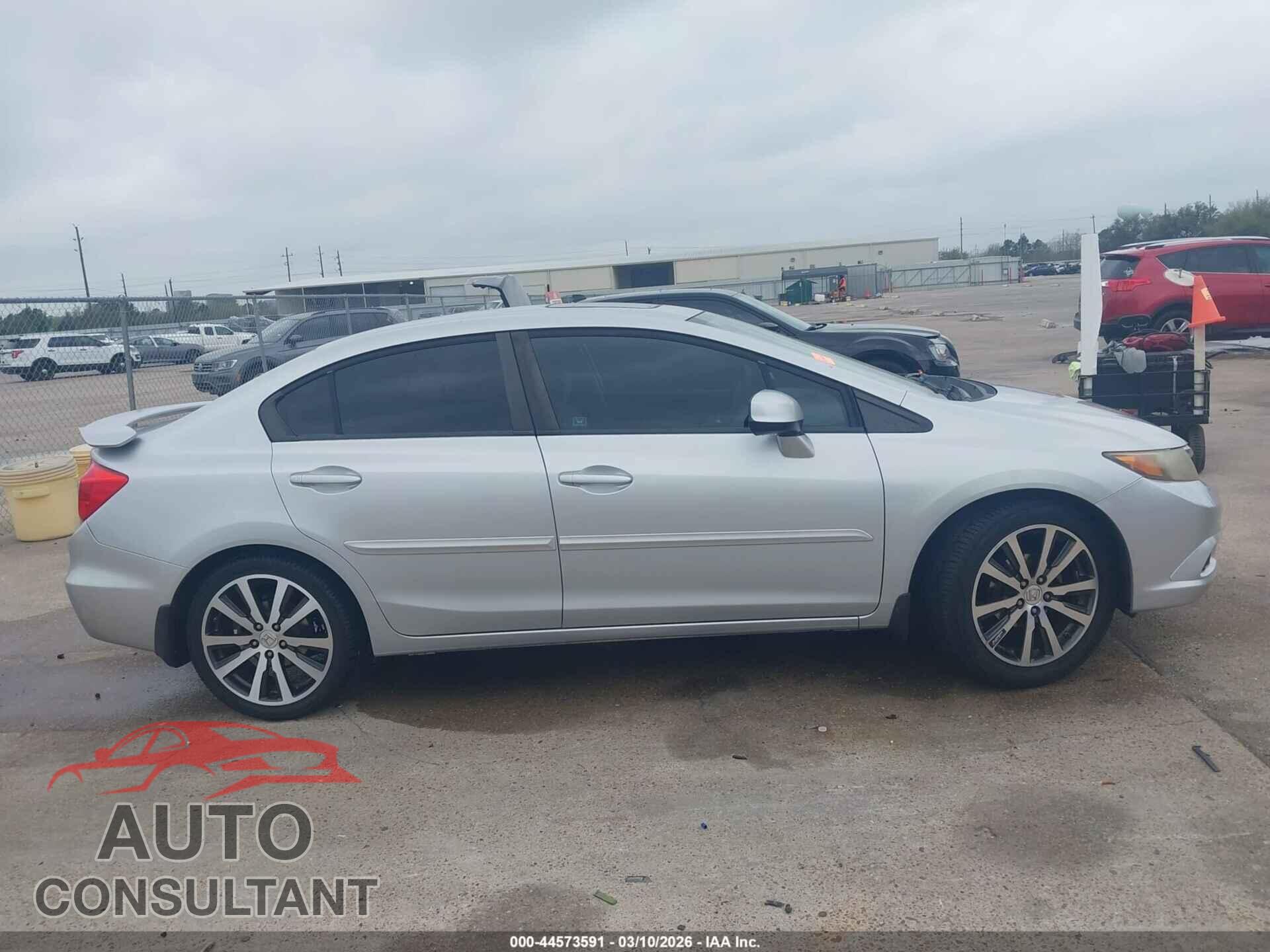 HONDA CIVIC 2012 - 2HGFB2F89CH508000