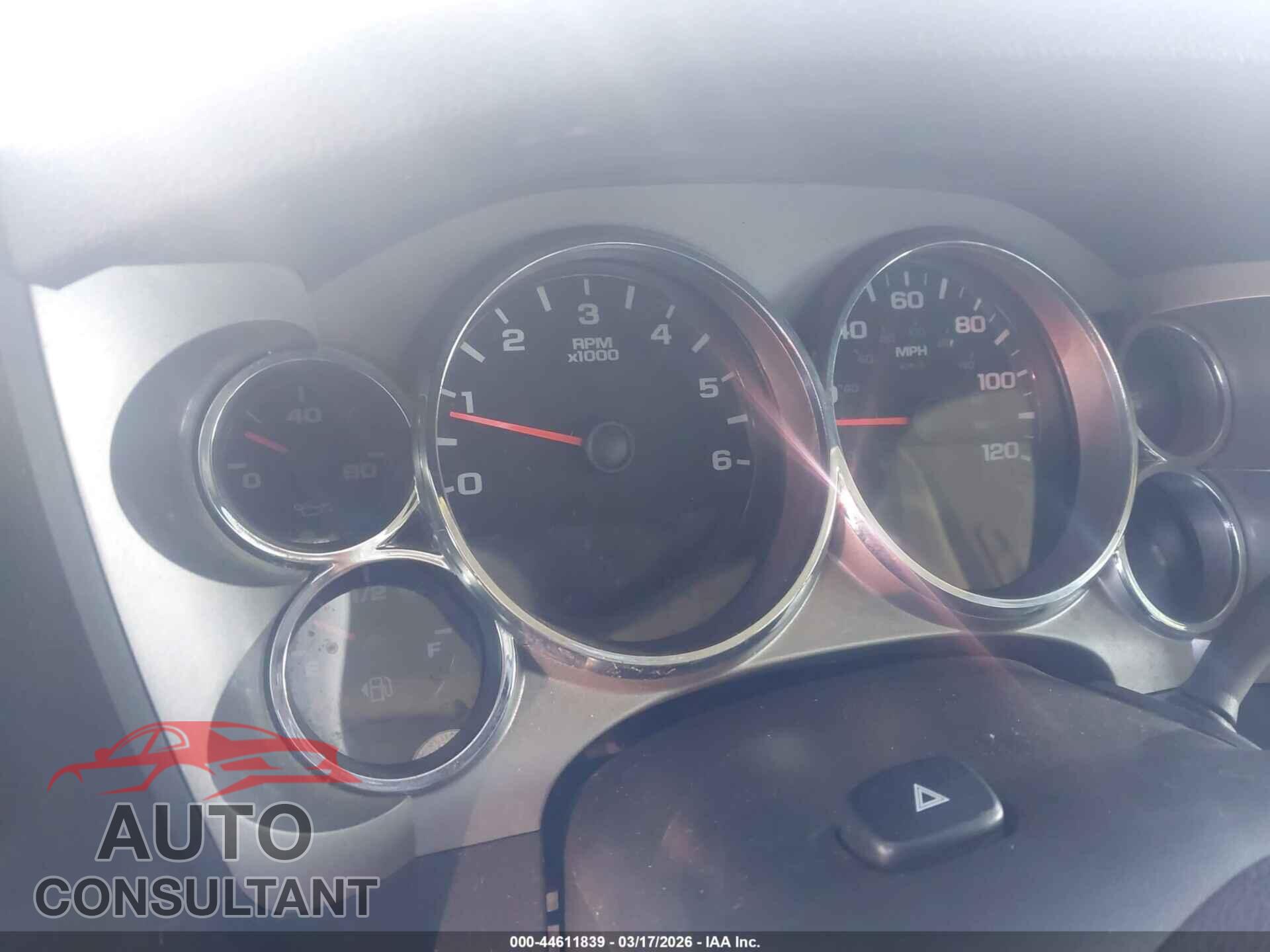 CHEVROLET SILVERADO 1500 2012 - 1GCPKSE77CF207609