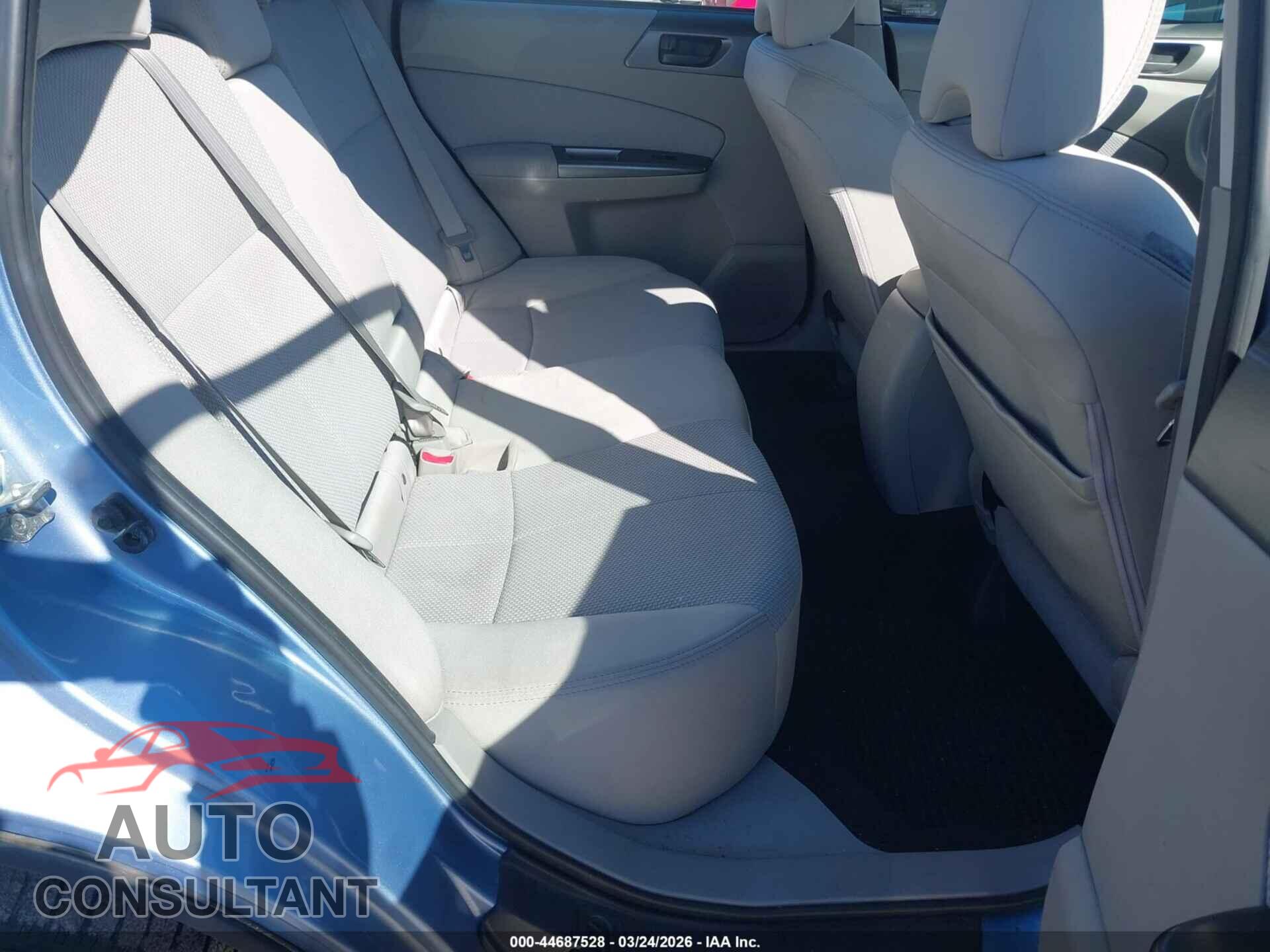 SUBARU FORESTER 2011 - JF2SHABC0BH723948