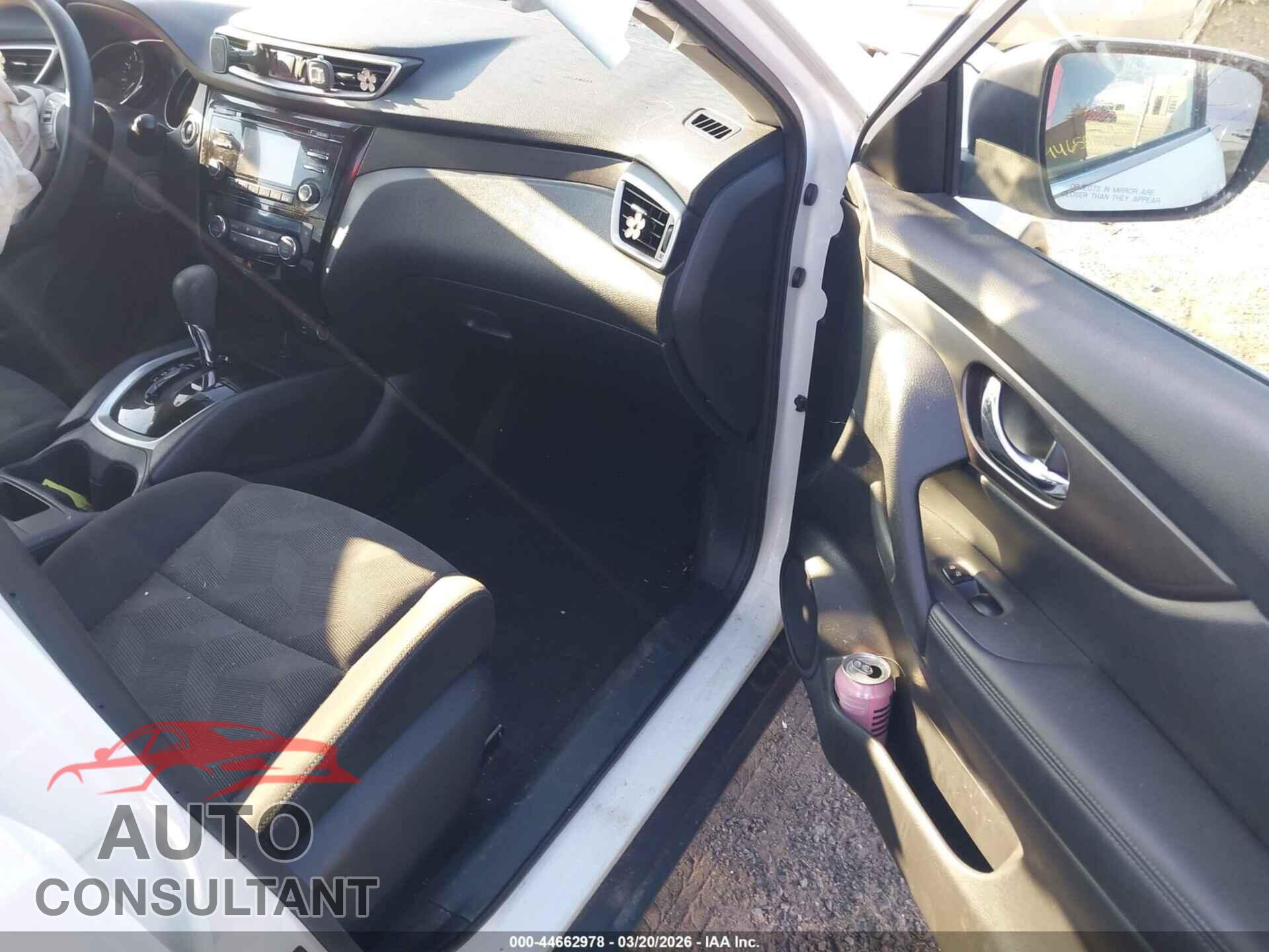 NISSAN ROGUE 2016 - KNMAT2MV4GP731223