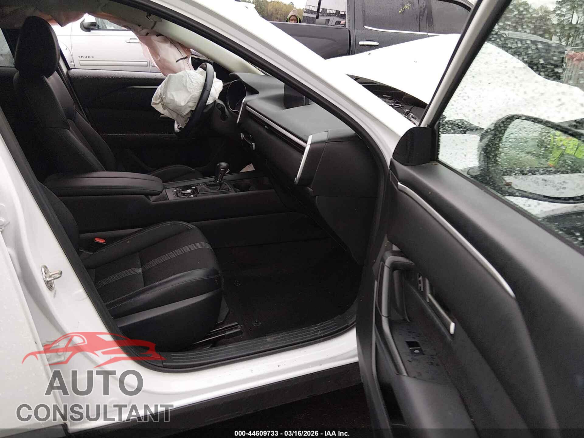 MAZDA CX-50 2023 - 7MMVABCM5PN124985