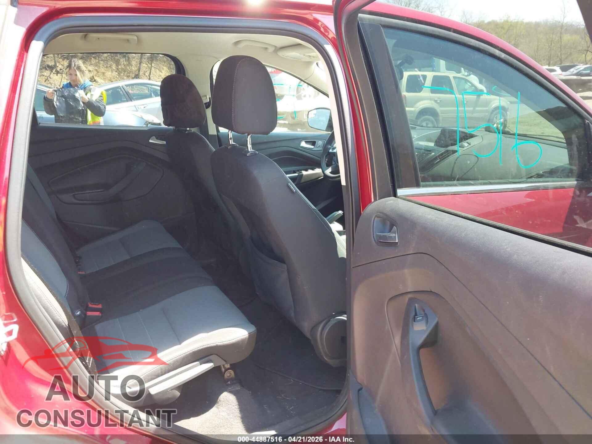 FORD ESCAPE 2014 - 1FMCU0GX2EUC35516