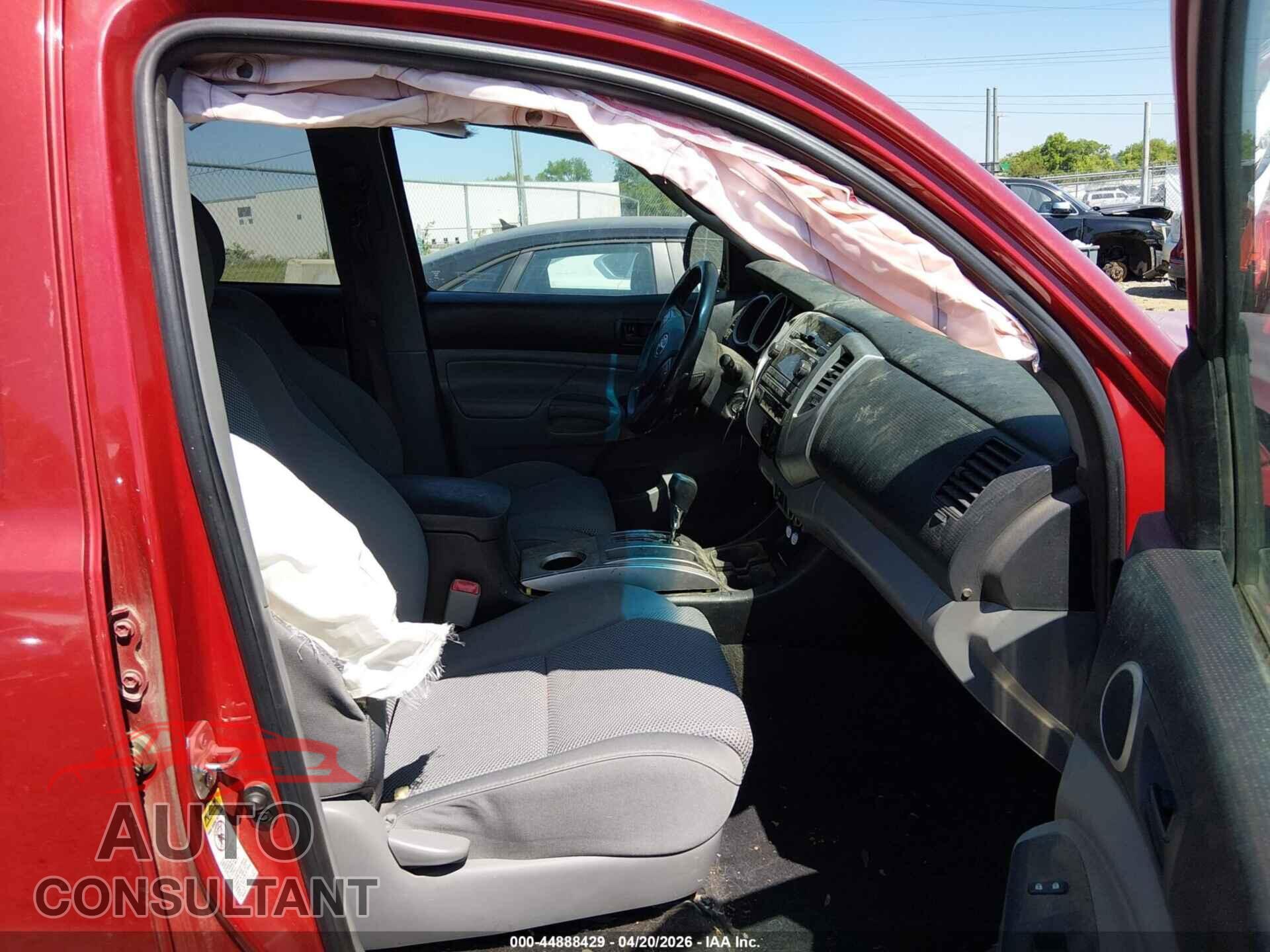 TOYOTA TACOMA 2012 - 3TMLU4EN7CM087135