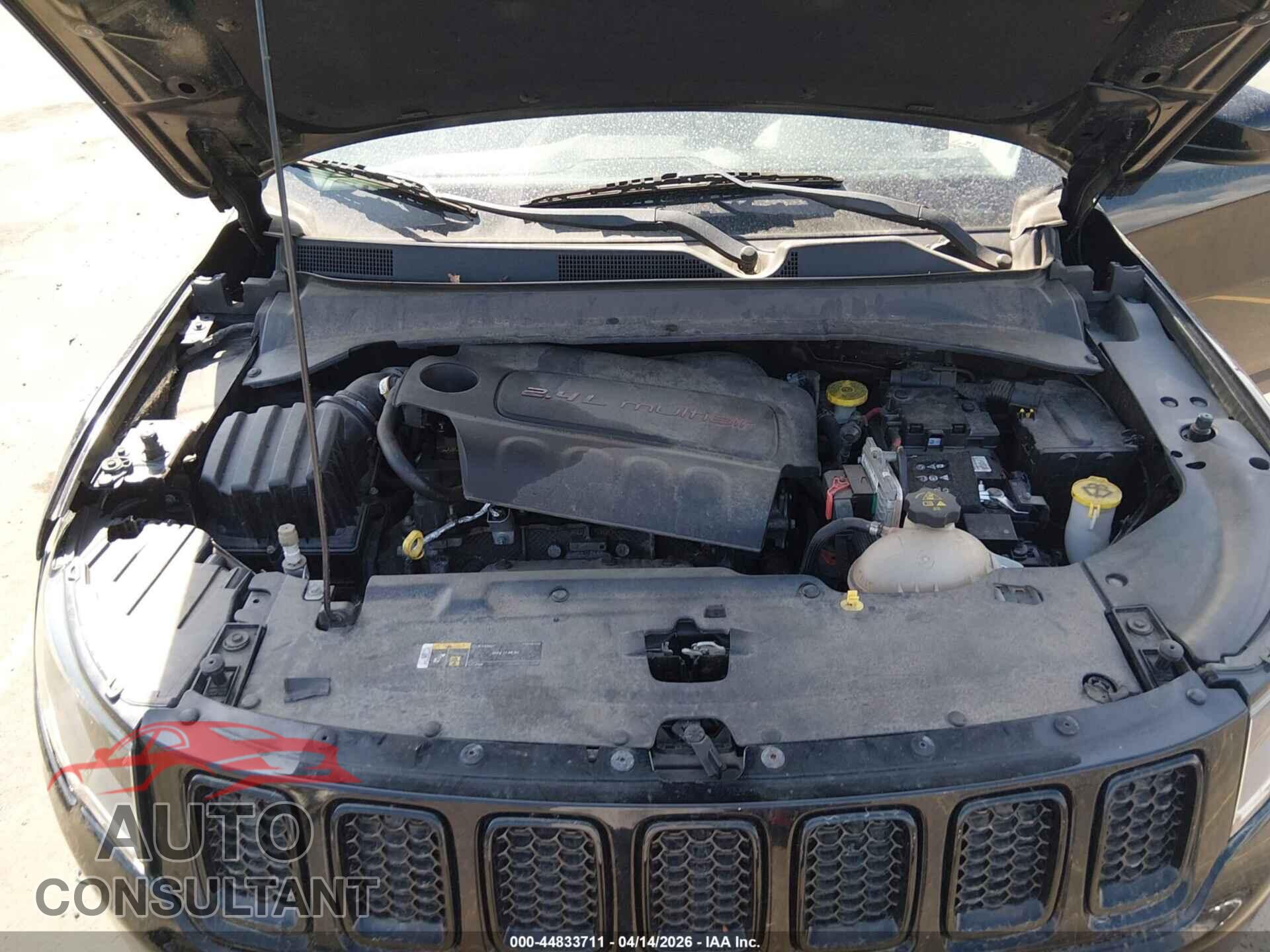 JEEP COMPASS 2018 - 3C4NJDBB6JT325670