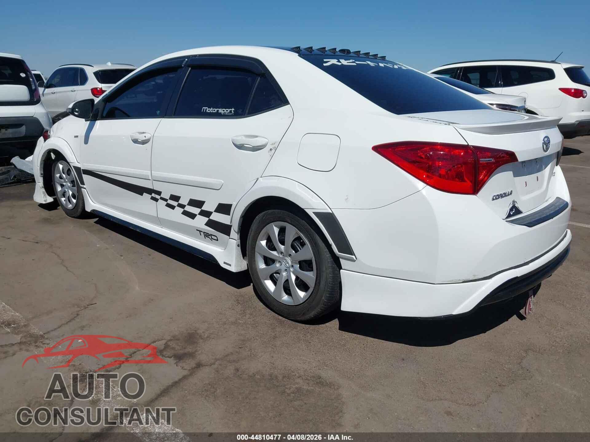 TOYOTA COROLLA 2017 - 5YFBURHE6HP608852