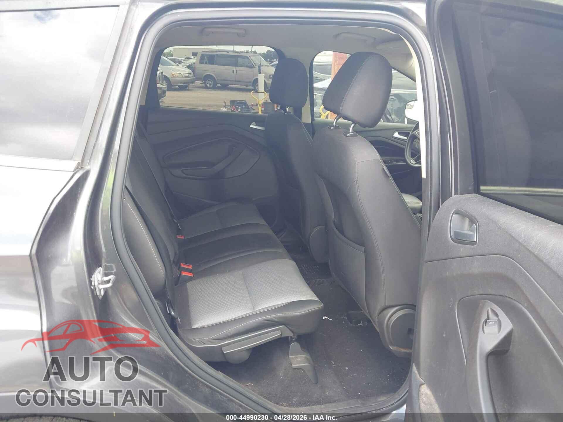 FORD ESCAPE 2017 - 1FMCU9GD7HUD02464