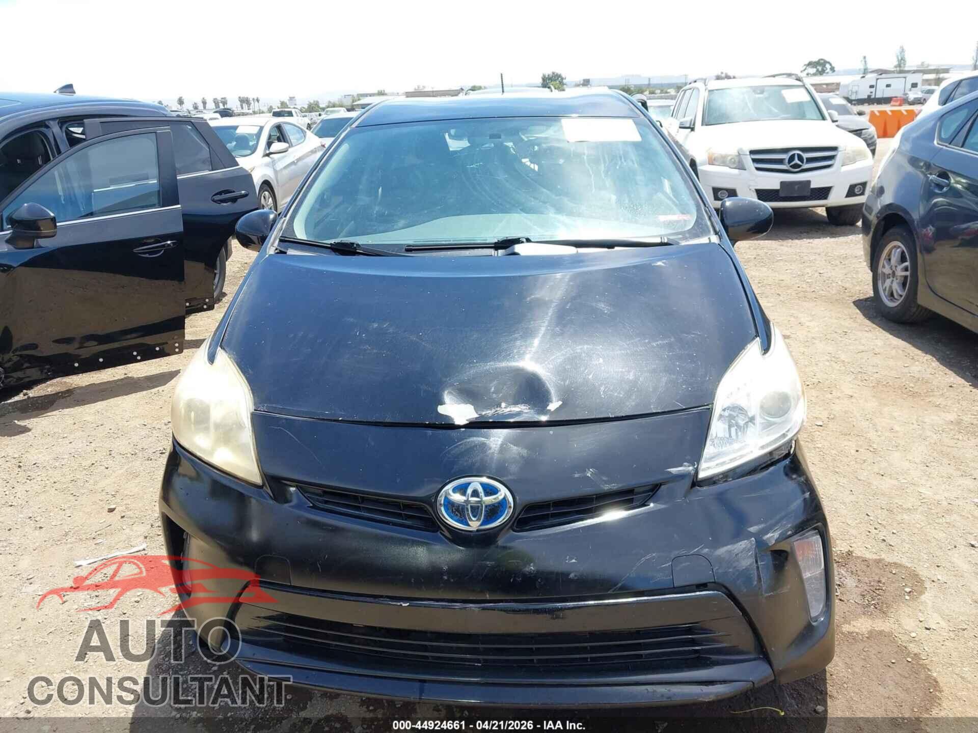TOYOTA PRIUS 2015 - JTDKN3DU2F0418917