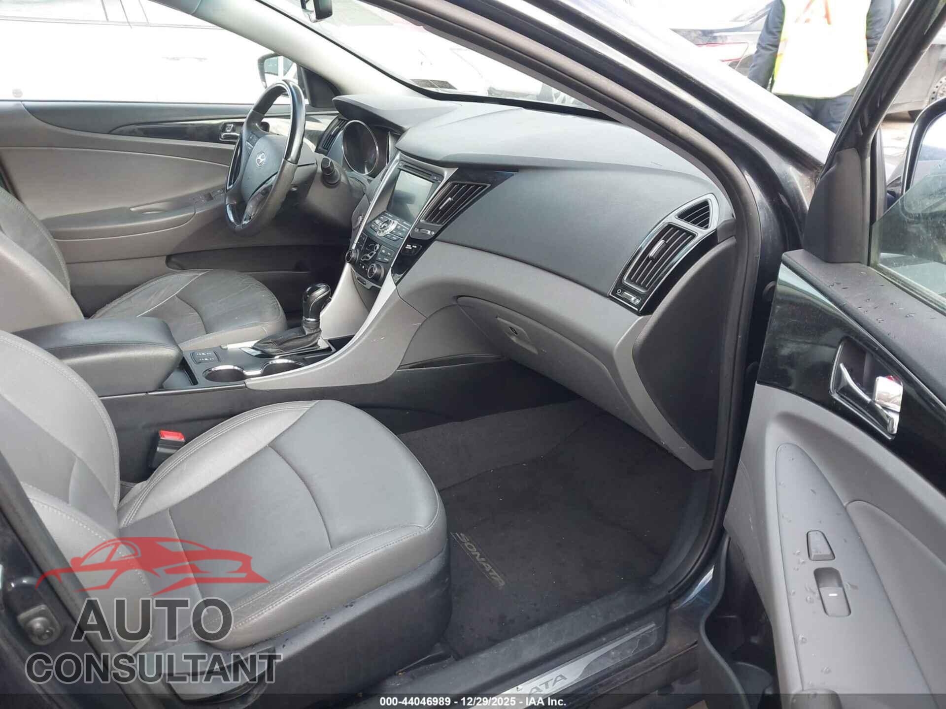 HYUNDAI SONATA 2012 - 5NPEC4AC6CH475513
