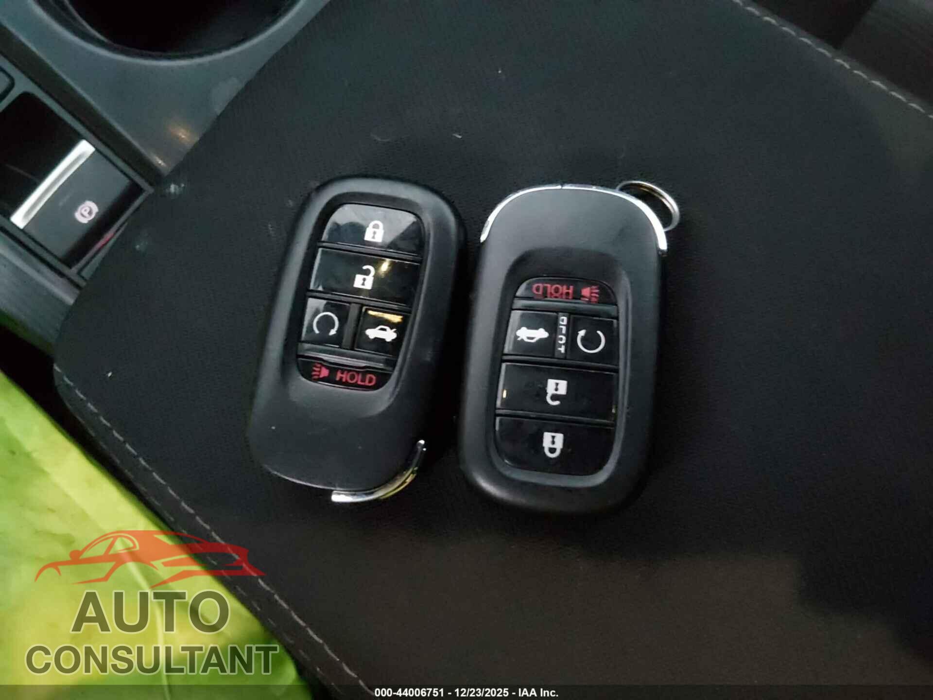 HONDA CIVIC 2024 - 2HGFE2F52RH512802