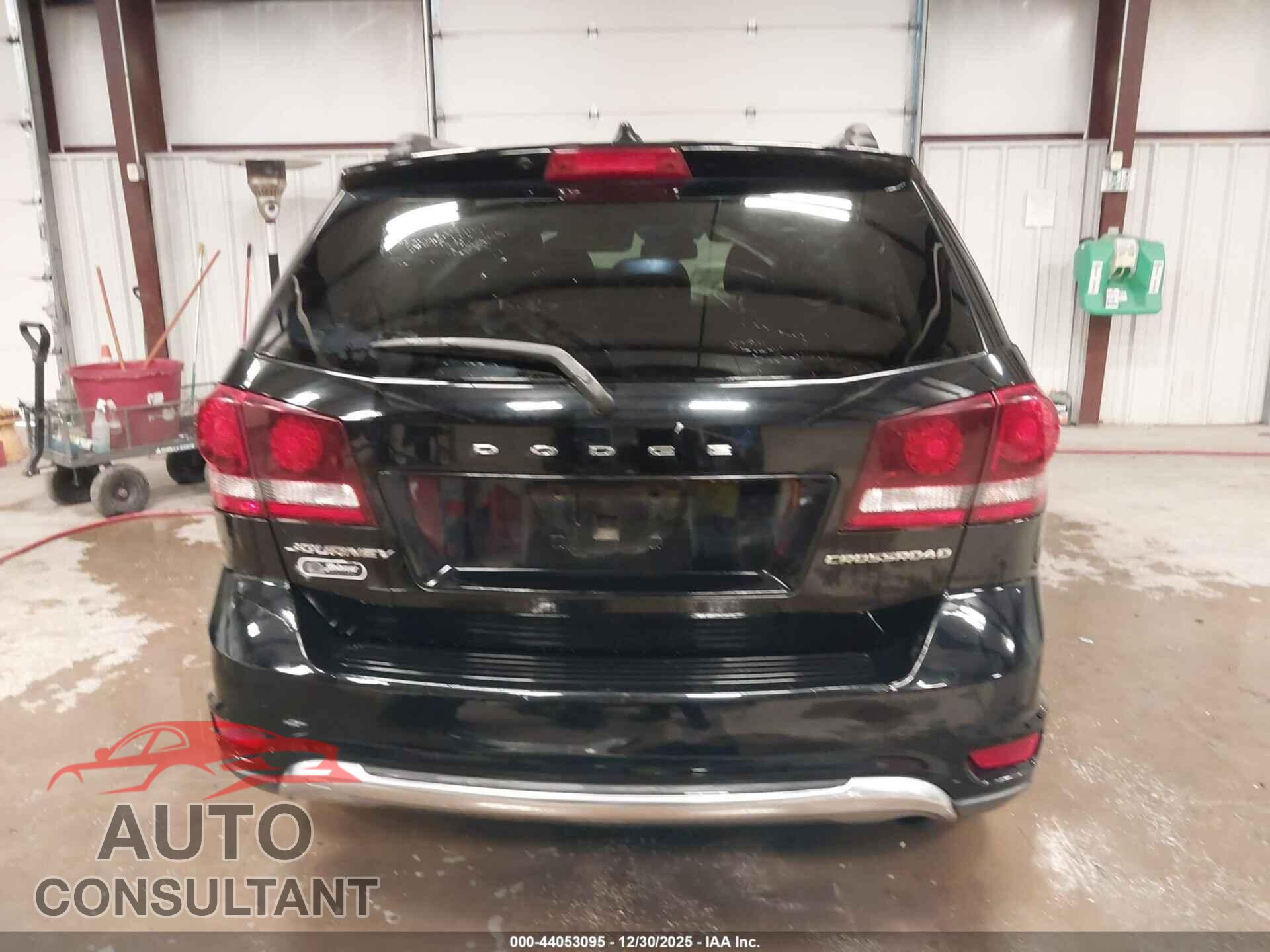 DODGE JOURNEY 2017 - 3C4PDCGB9HT524807