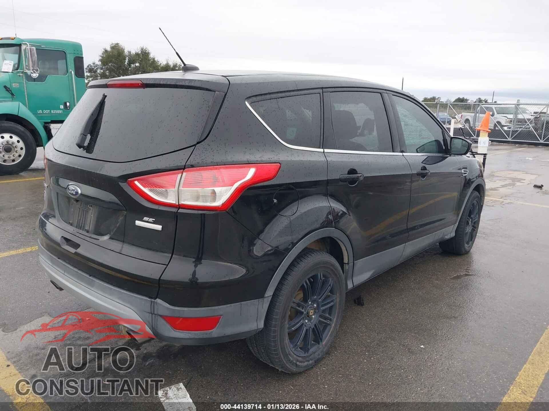 FORD ESCAPE 2016 - 1FMCU0GX4GUB97029