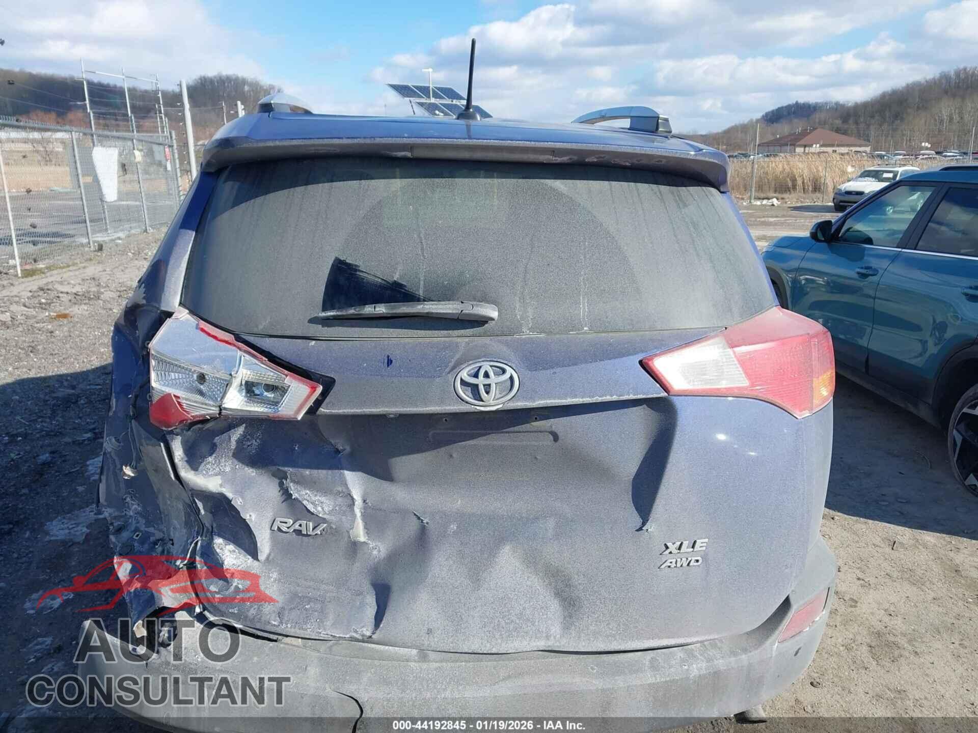 TOYOTA RAV4 2015 - 2T3RFREV8FW367182