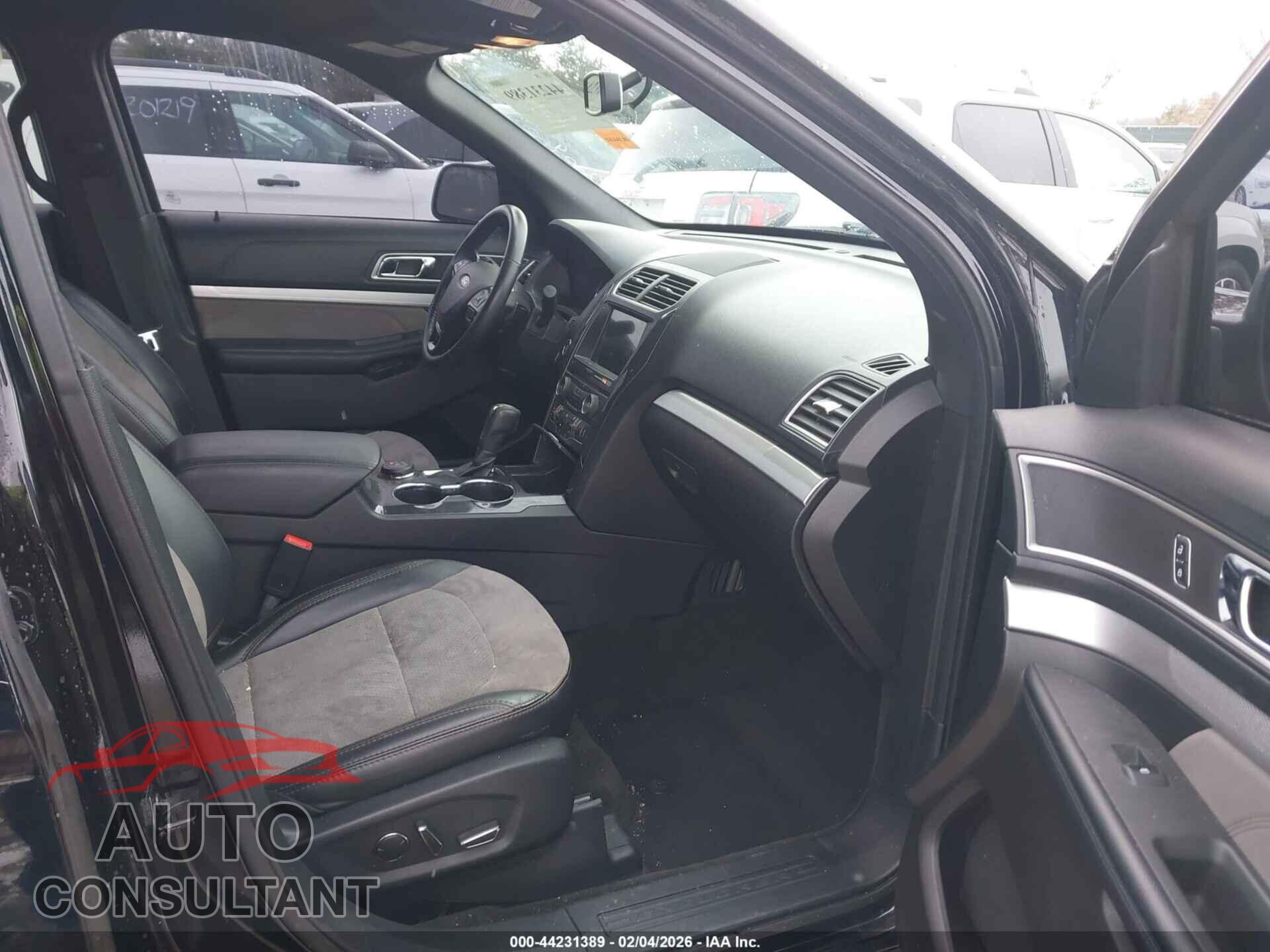 FORD EXPLORER 2017 - 1FM5K8D89HGD96958