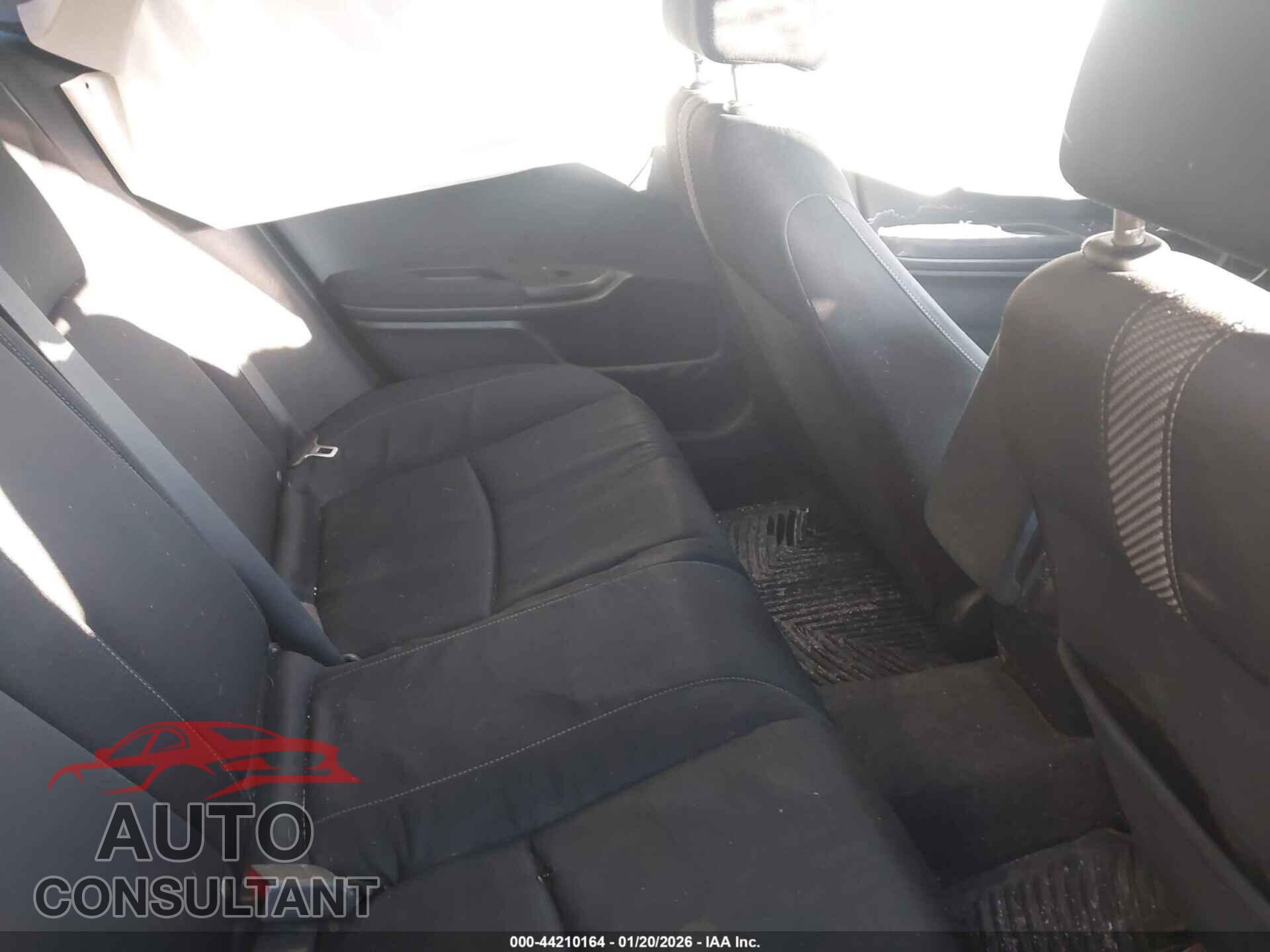 HONDA CIVIC 2018 - 2HGFC2F77JH515576