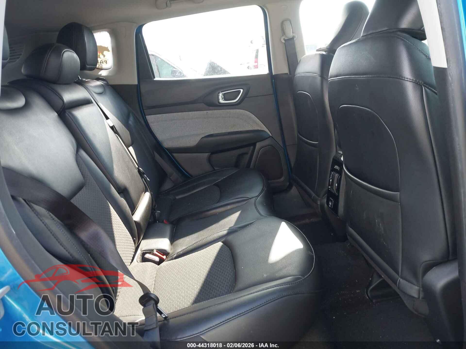 JEEP COMPASS 2022 - 3C4NJDBB7NT129422