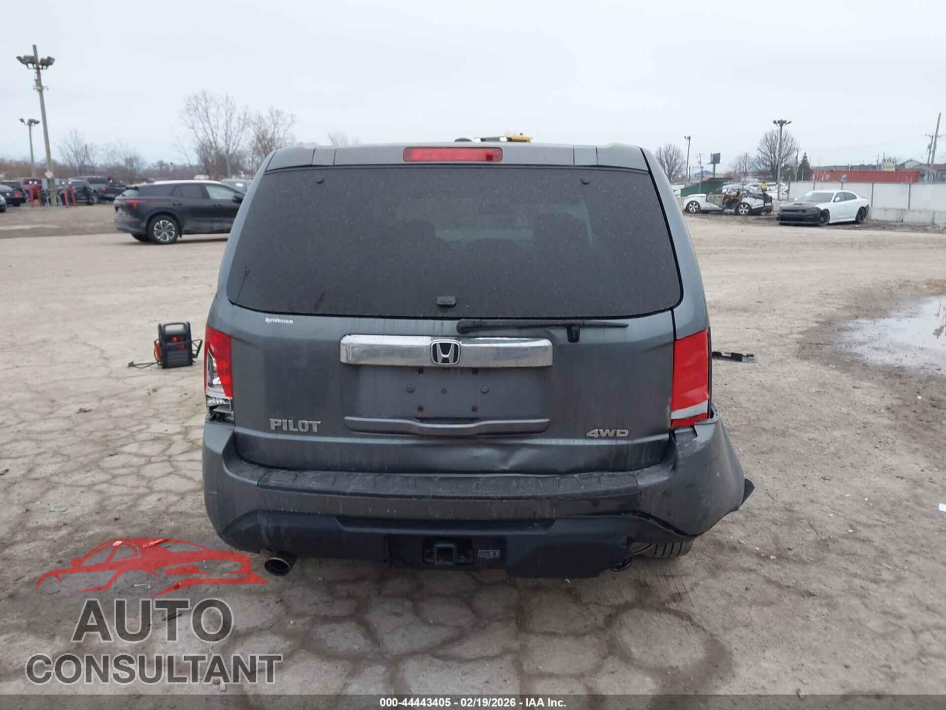 HONDA PILOT 2013 - 5FNYF4H50DB032463