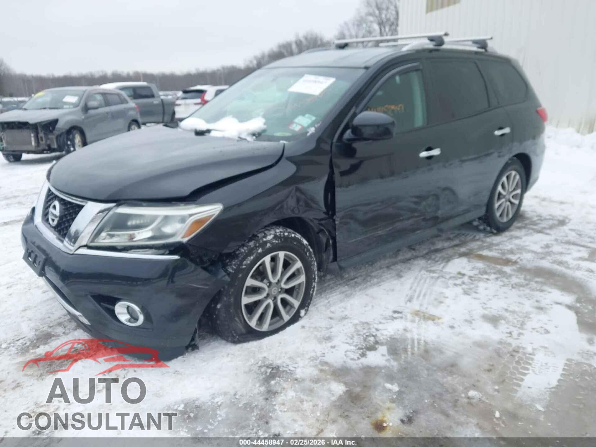 NISSAN PATHFINDER 2016 - 5N1AR2MM1GC633209
