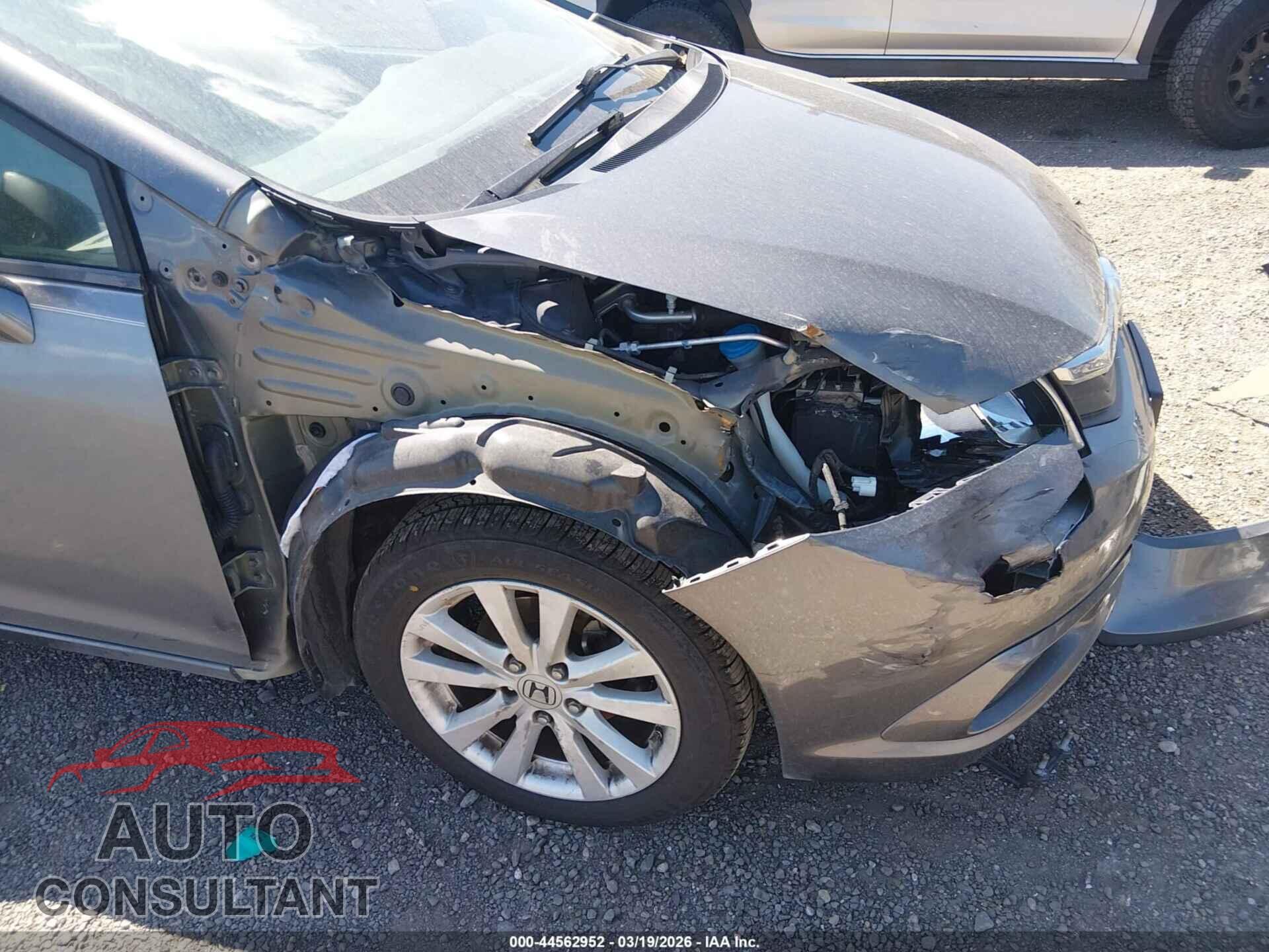 HONDA CIVIC 2012 - 2HGFB2F98CH554037