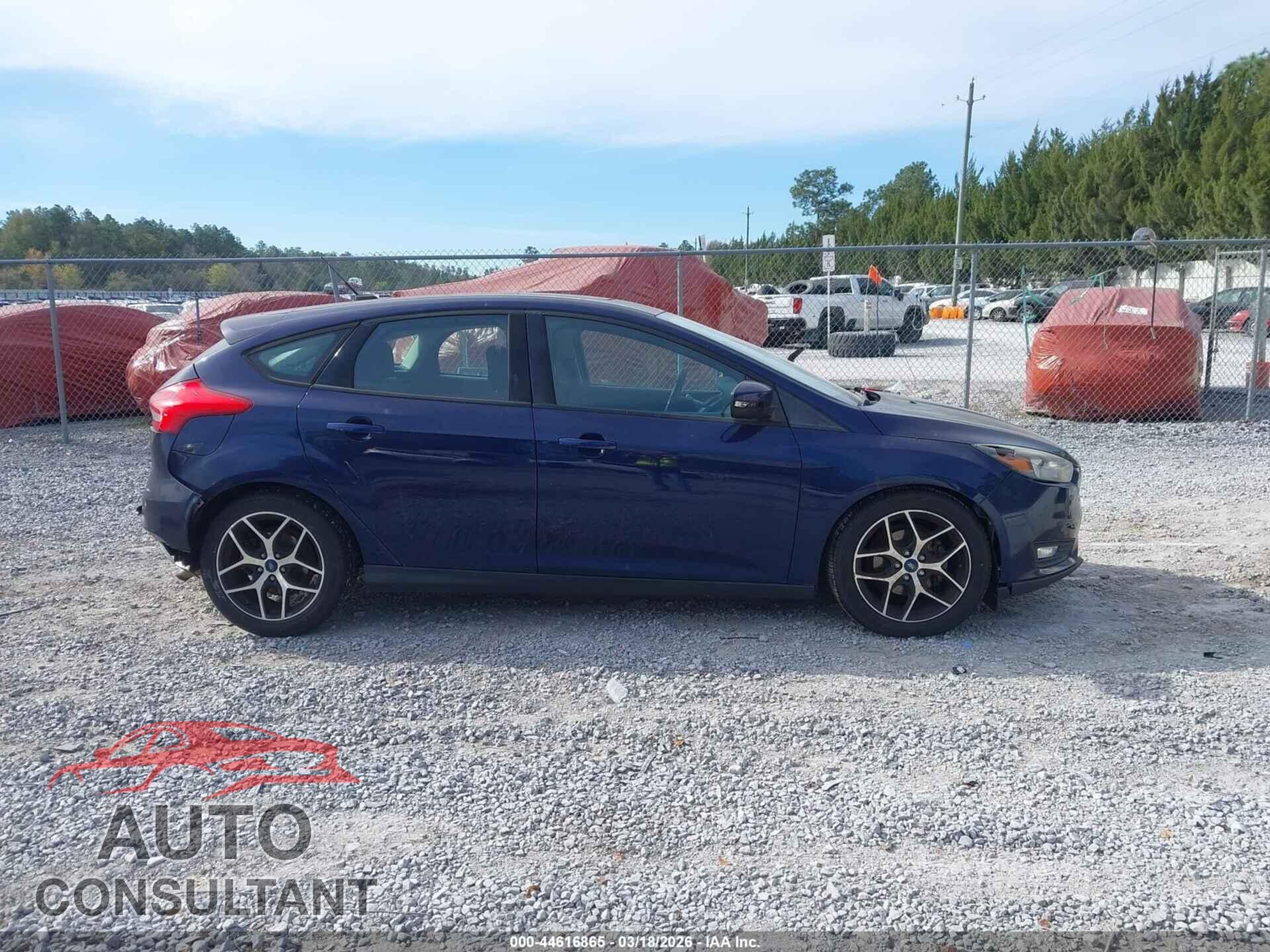 FORD FOCUS 2017 - 1FADP3M25HL208708