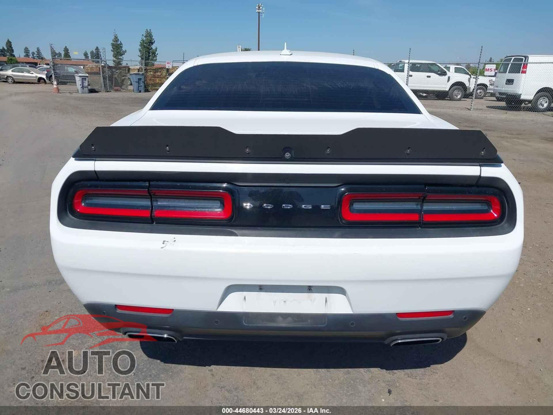 DODGE CHALLENGER 2018 - 2C3CDZAGXJH216988