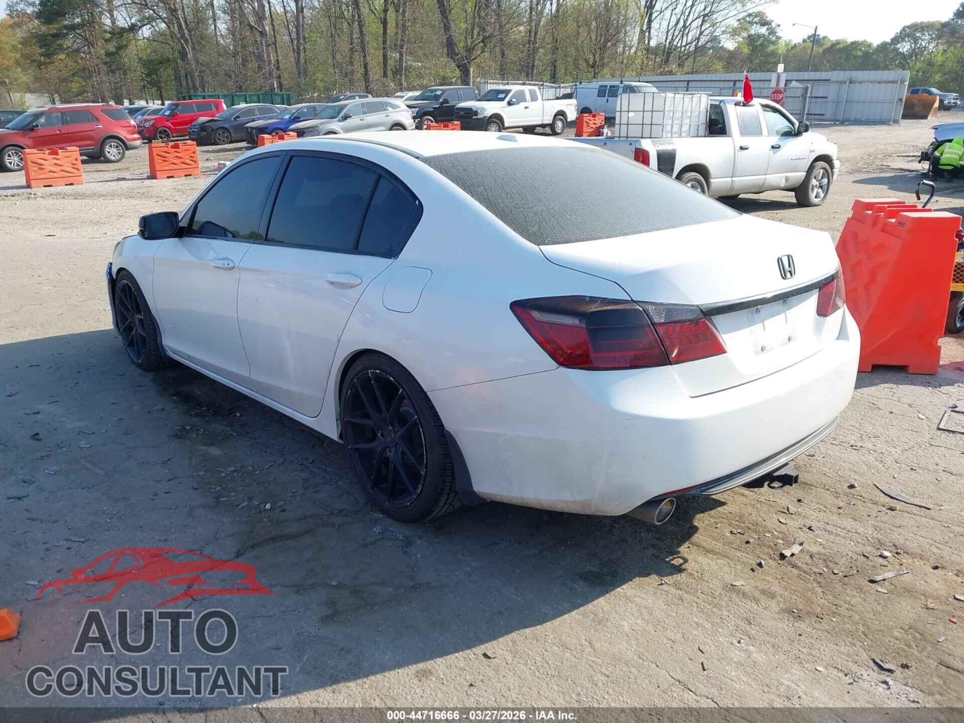 HONDA ACCORD 2013 - 1HGCR3F80DA044003