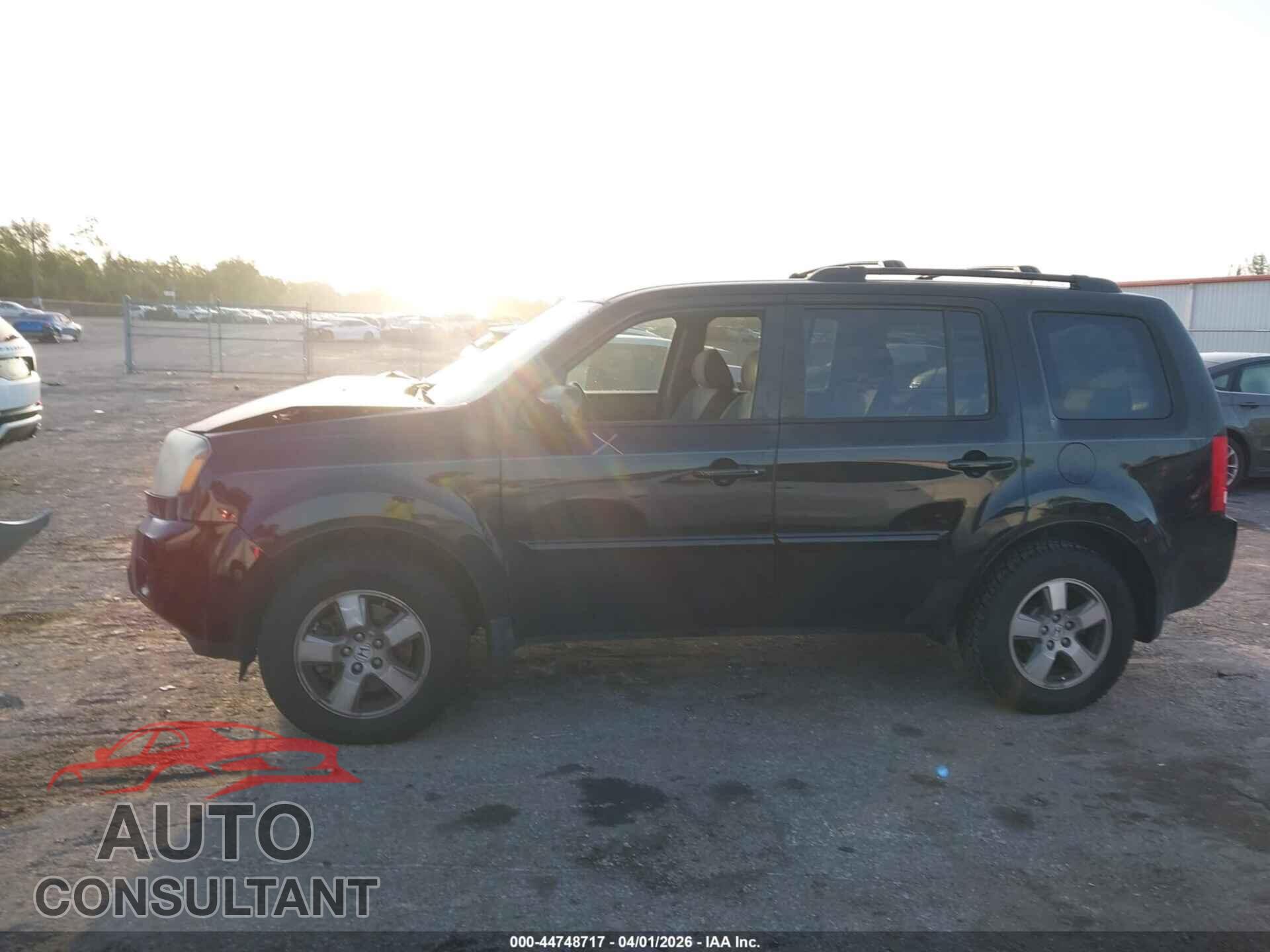 HONDA PILOT 2011 - 5FNYF3H47BB051459