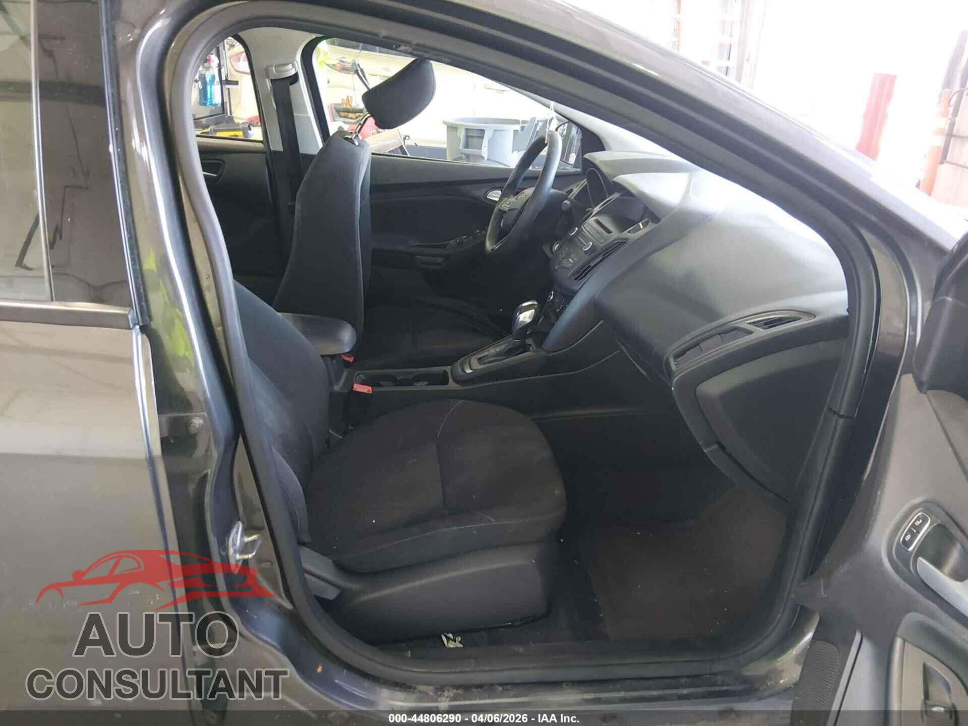 FORD FOCUS 2016 - 1FADP3F28GL238233