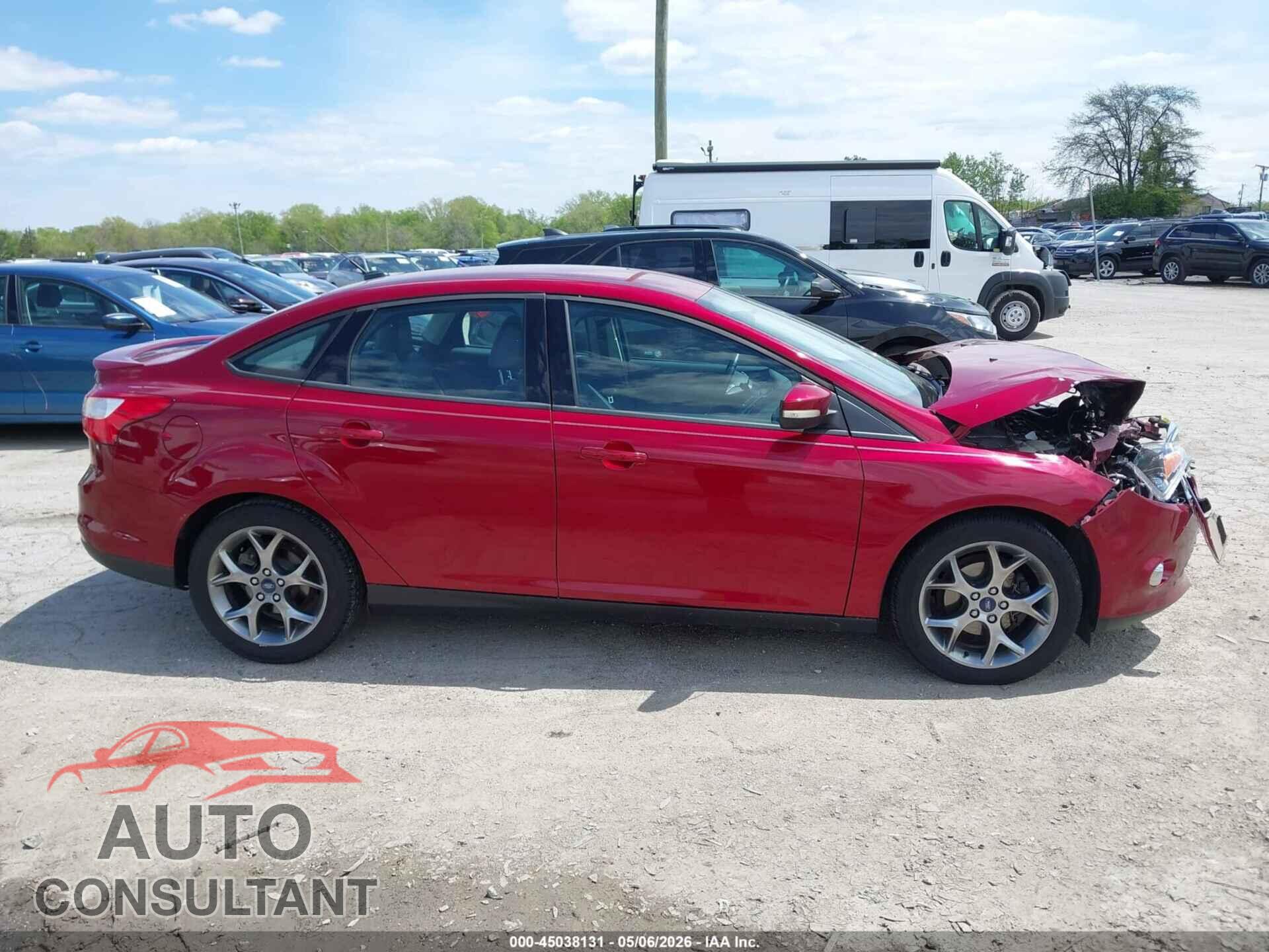 FORD FOCUS 2013 - 1FADP3F26DL104414