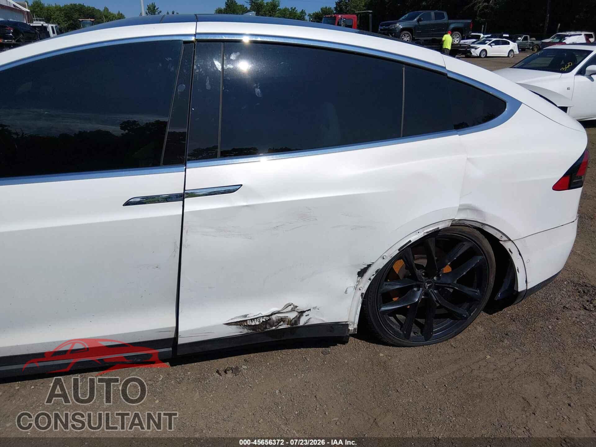 TESLA MODEL X 2017 - 5YJXCBE24HF050280