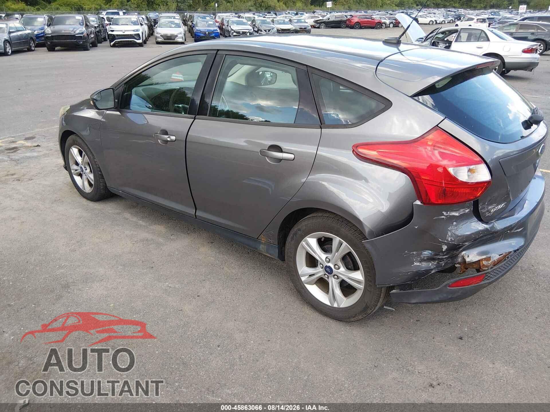 FORD FOCUS 2013 - 1FADP3K28DL323218