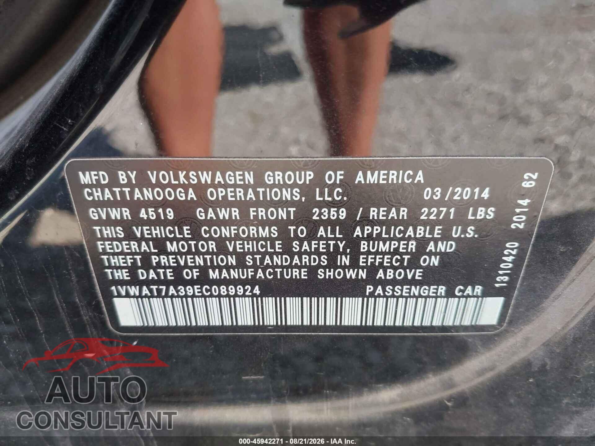 VOLKSWAGEN PASSAT 2014 - 1VWAT7A39EC089924