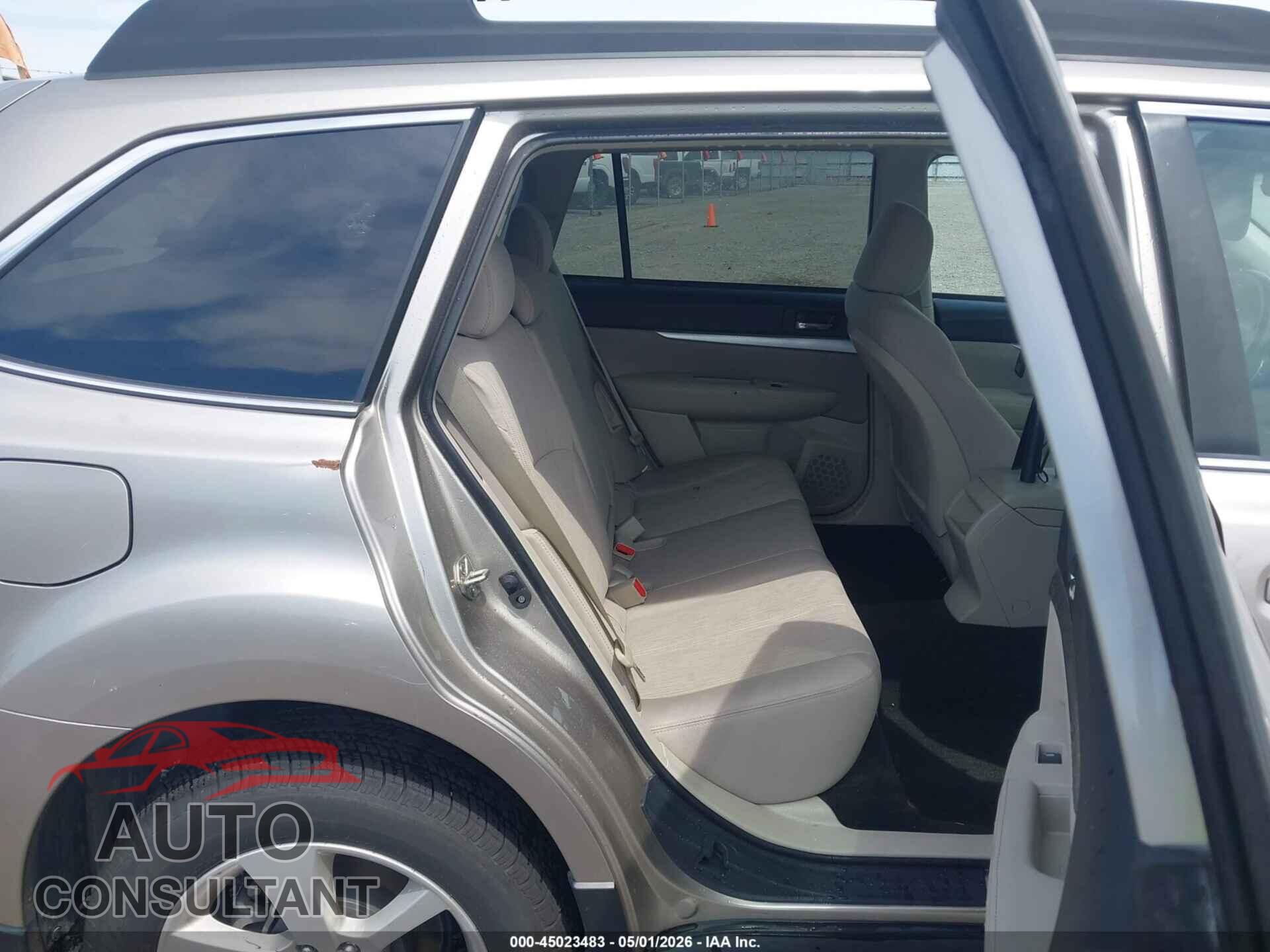 SUBARU OUTBACK 2014 - 4S4BRCCC3E3229828