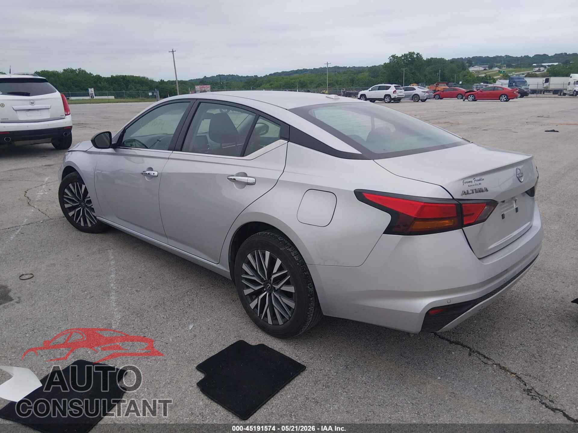 NISSAN ALTIMA 2024 - 1N4BL4DVXRN328917