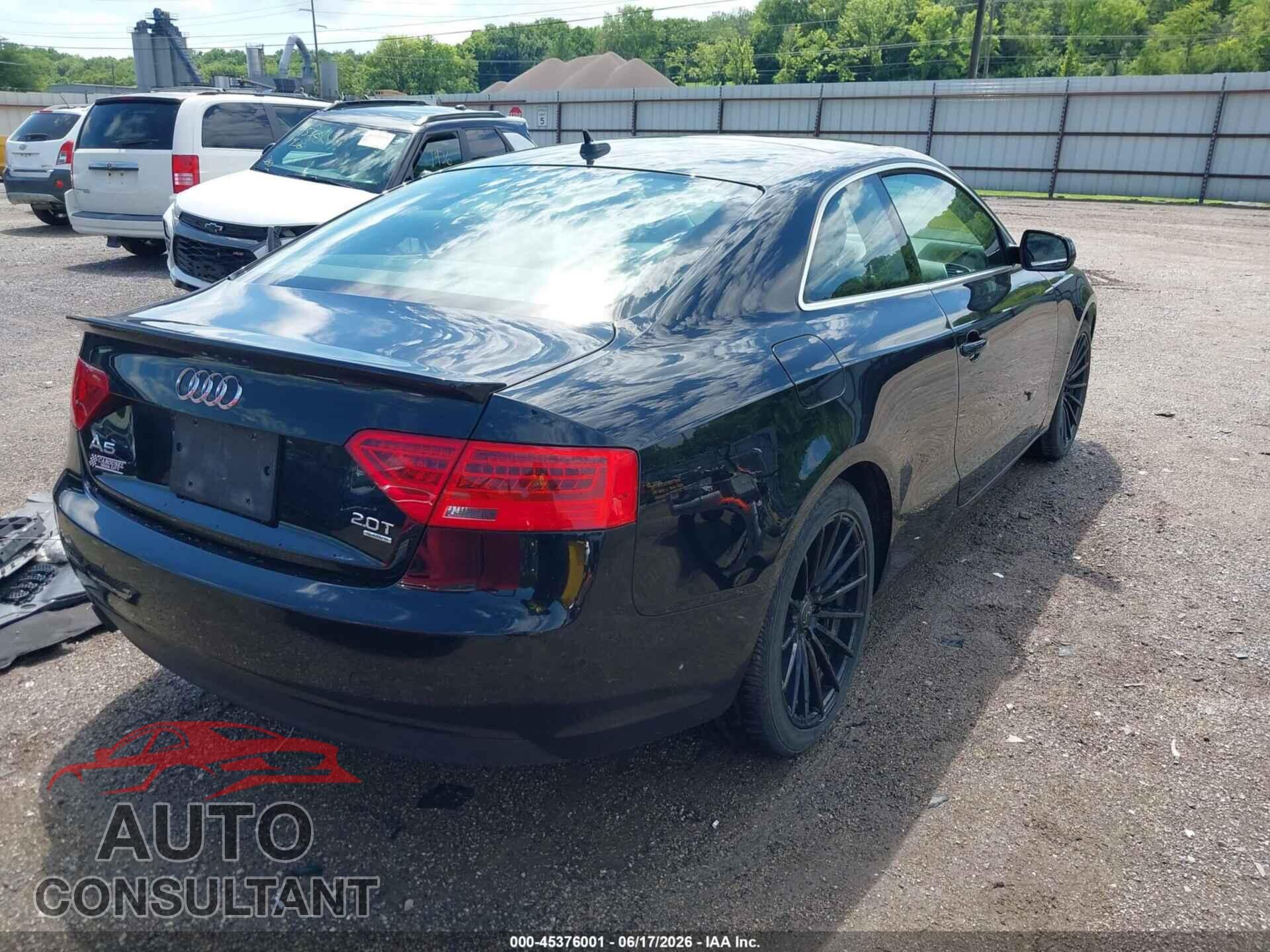 AUDI A5 2014 - WAULFAFR6EA024888