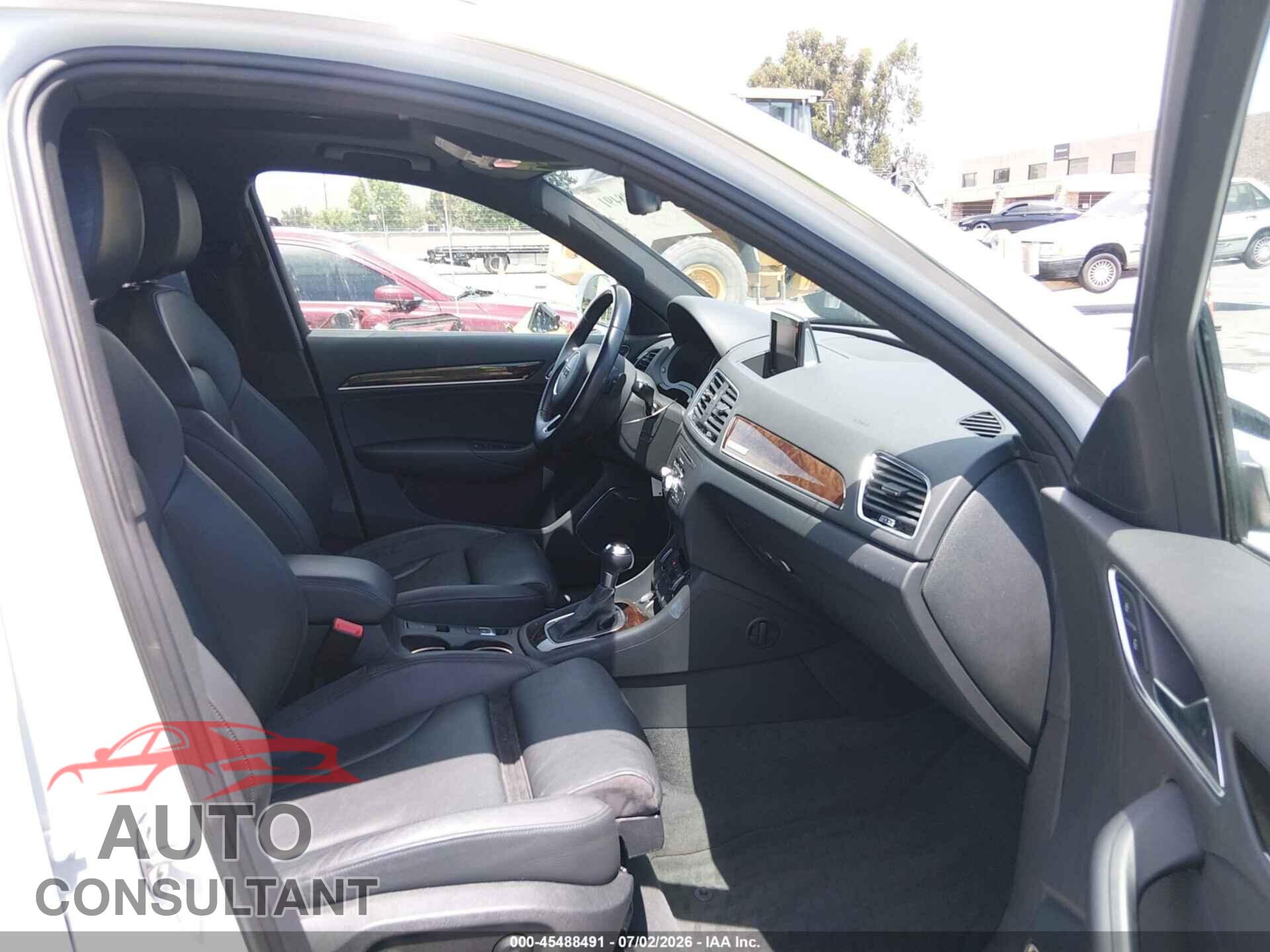 AUDI Q3 2016 - WA1GFCFS2GR020287