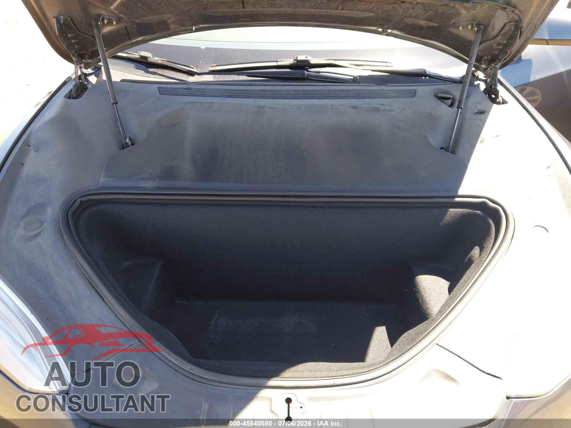 TESLA MODEL S 2020 - 5YJSA1E22LF371253