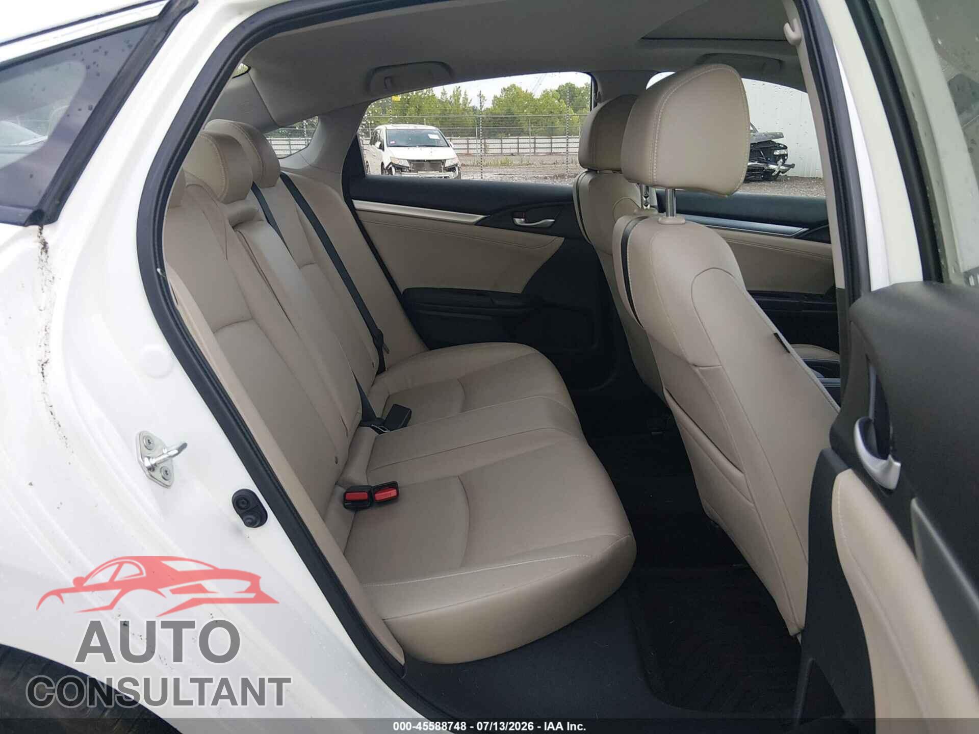 HONDA CIVIC 2018 - JHMFC1F95JX028333